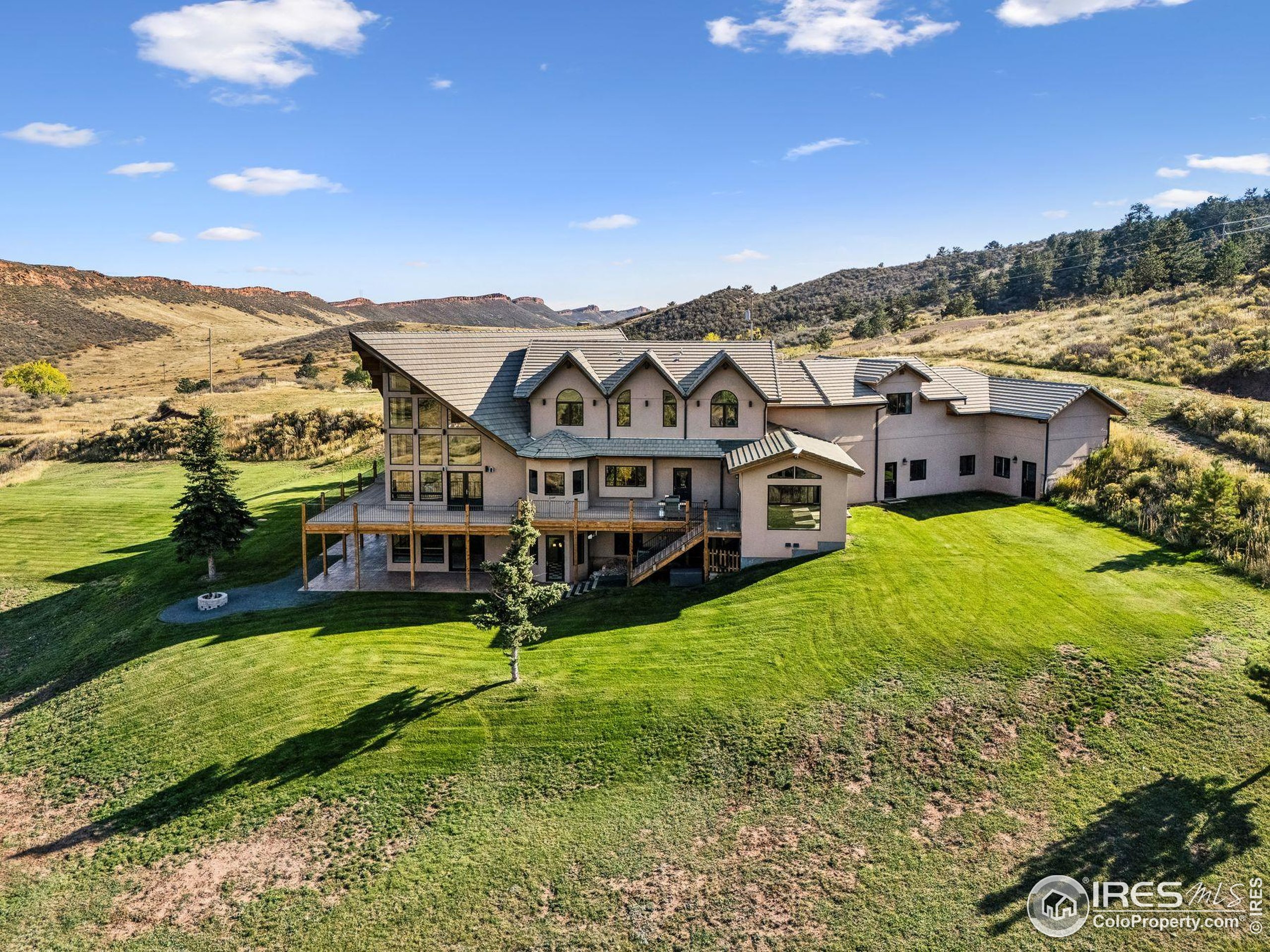 4736 Rim Rock Ridge Rd Fort Collins