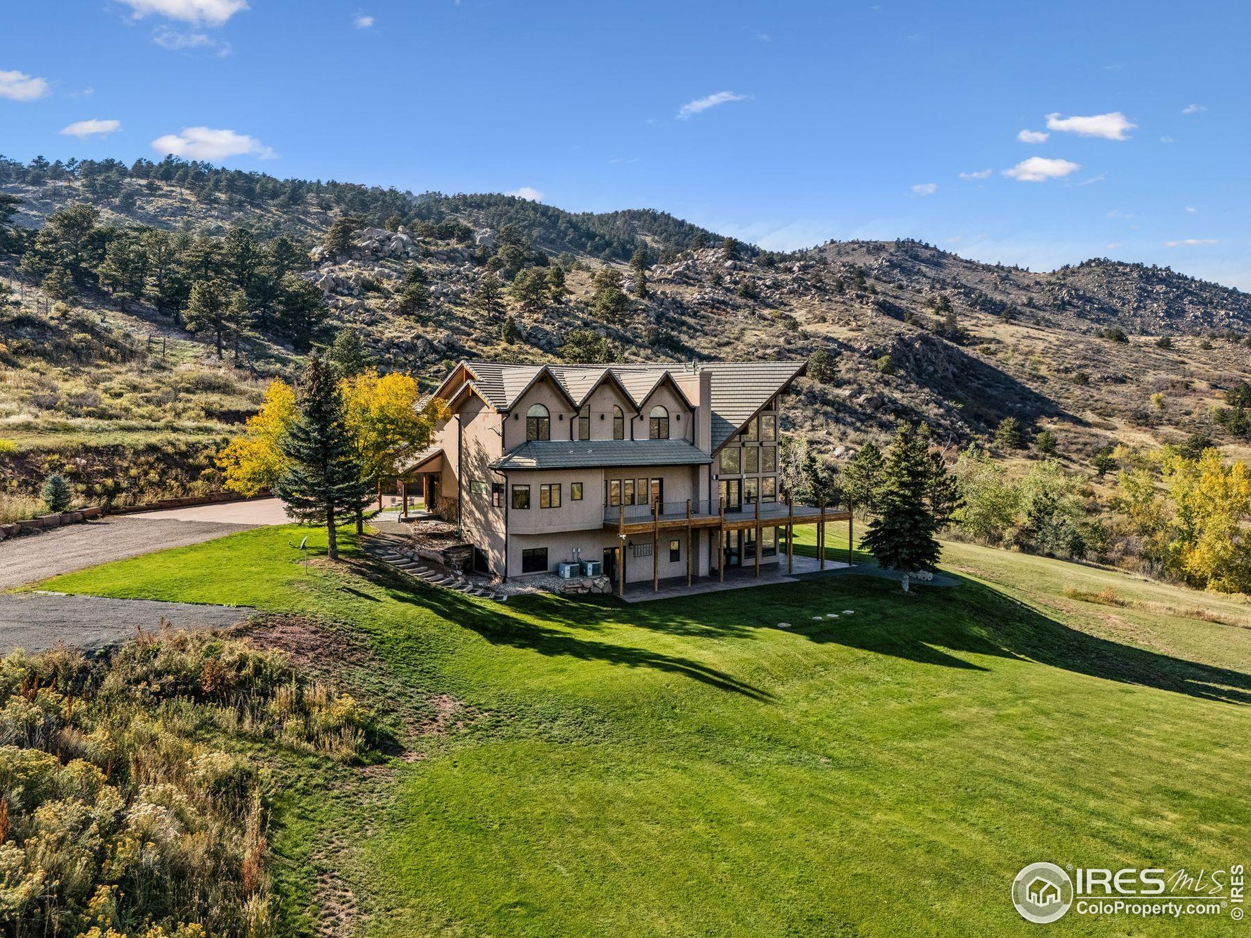 4736 Rim Rock Ridge Rd Fort Collins