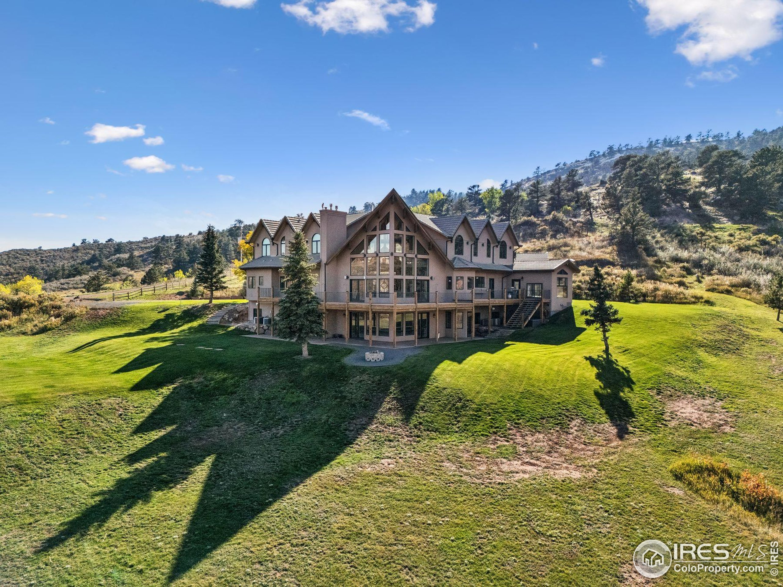 4736 Rim Rock Ridge Rd Fort Collins