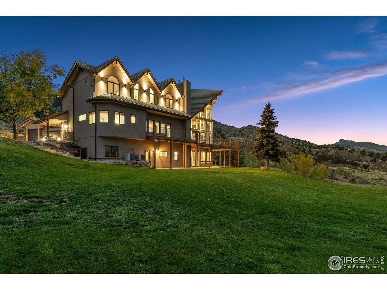 4736 Rim Rock Ridge Rd Fort Collins