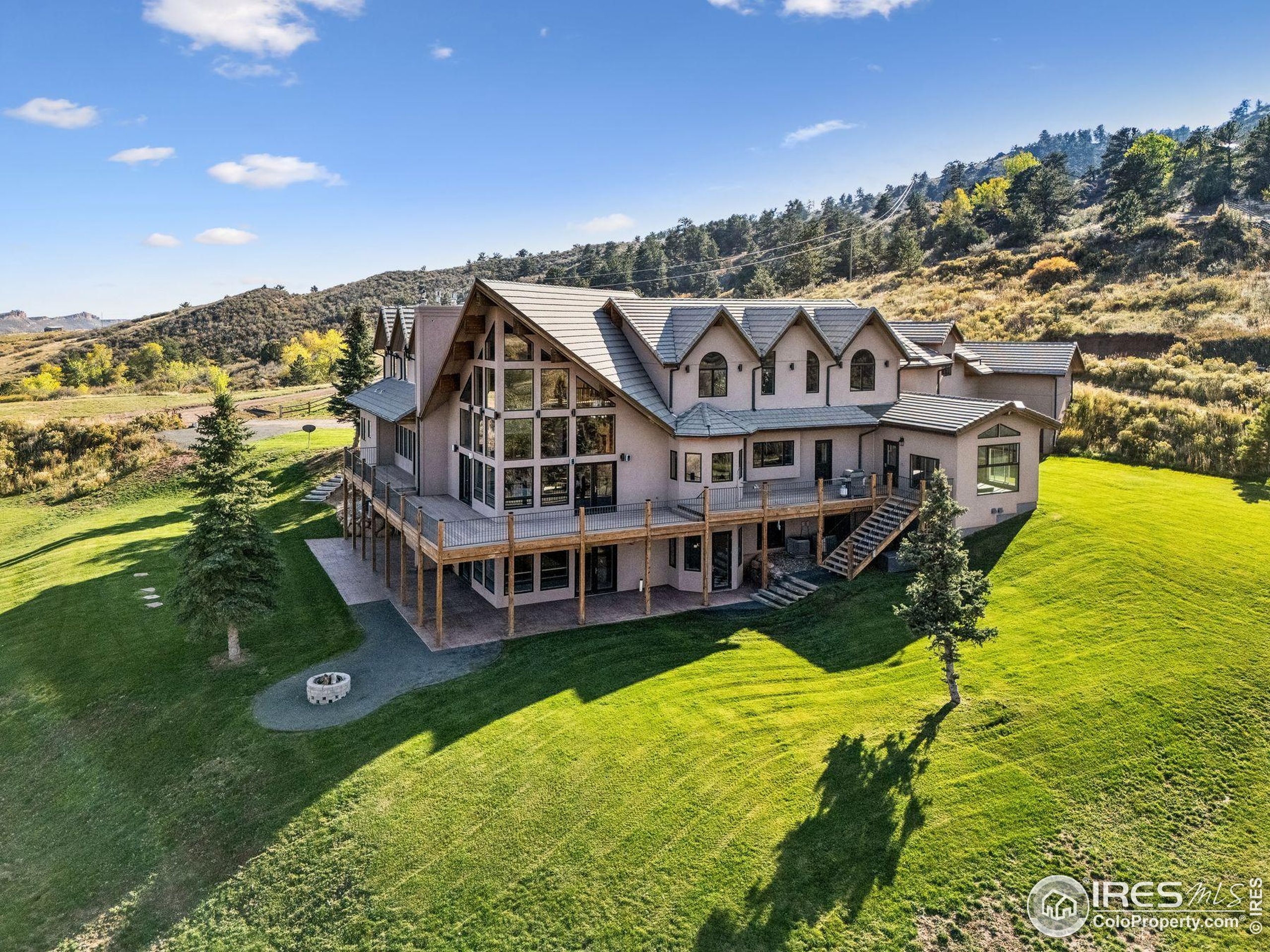 4736 Rim Rock Ridge Rd Fort Collins