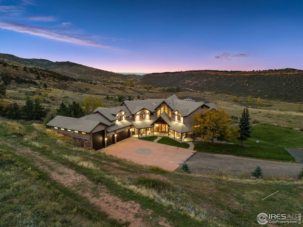 4736 Rim Rock Ridge Rd Fort Collins