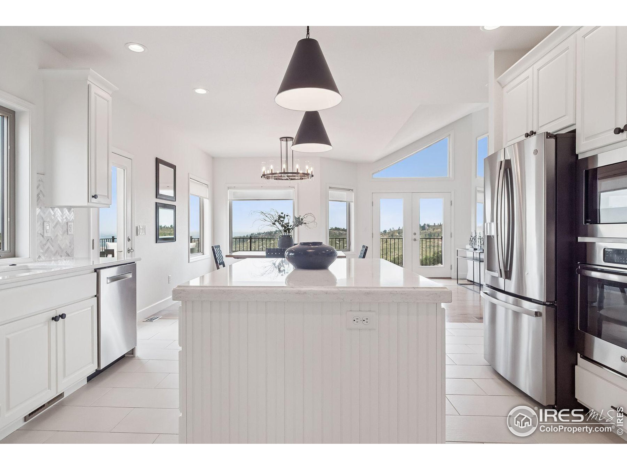 3300 Continental Cir