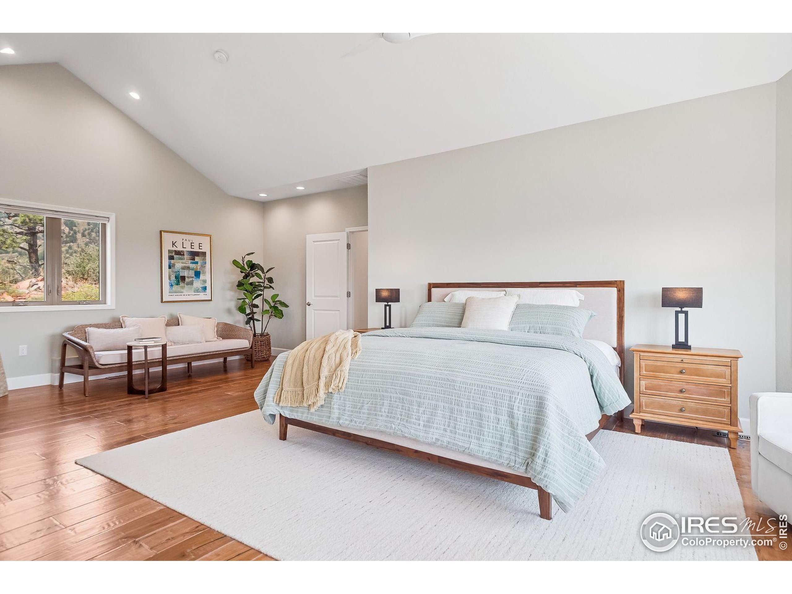 3300 Continental Cir