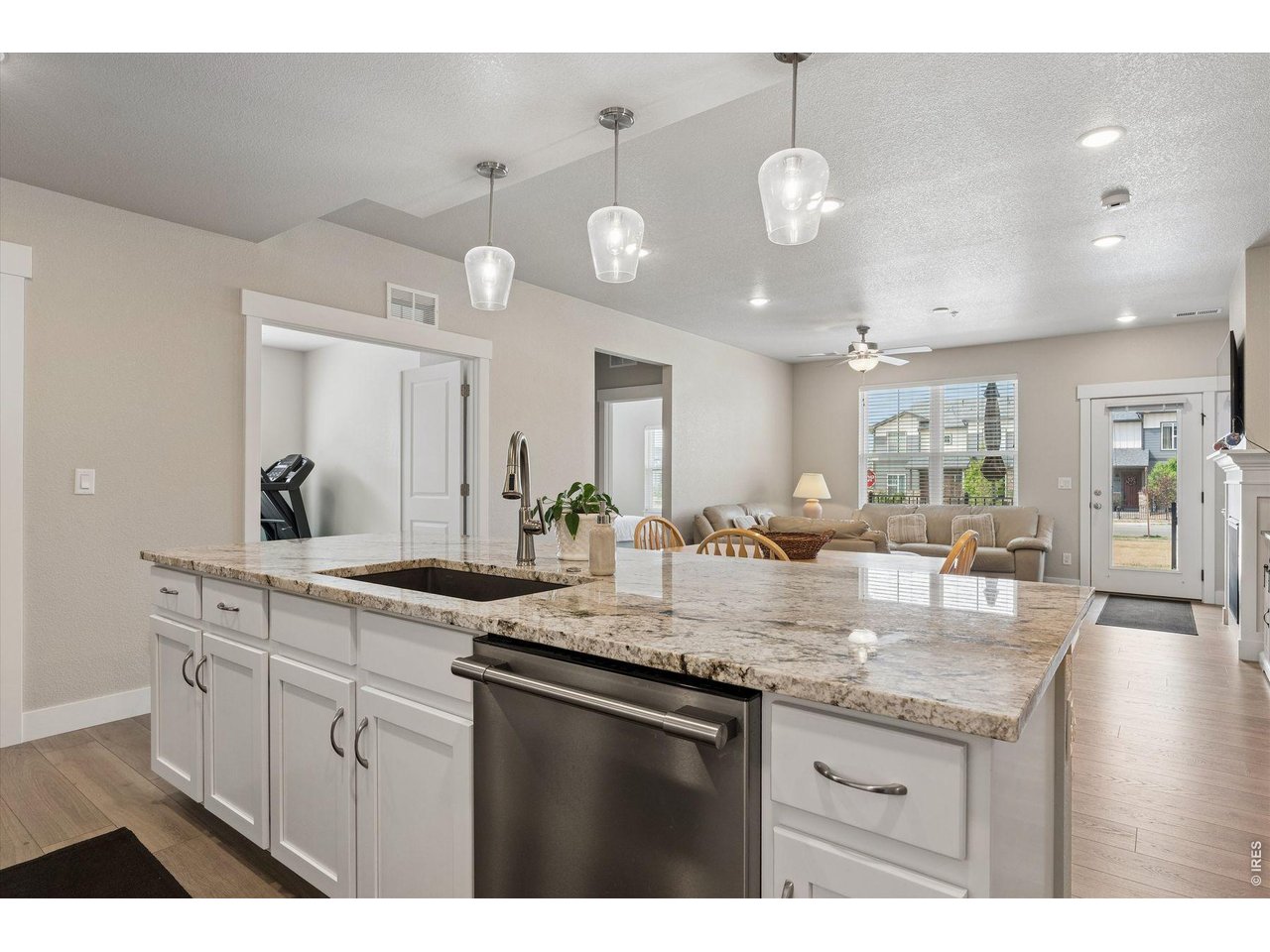 3425 Triano Creek Dr 104