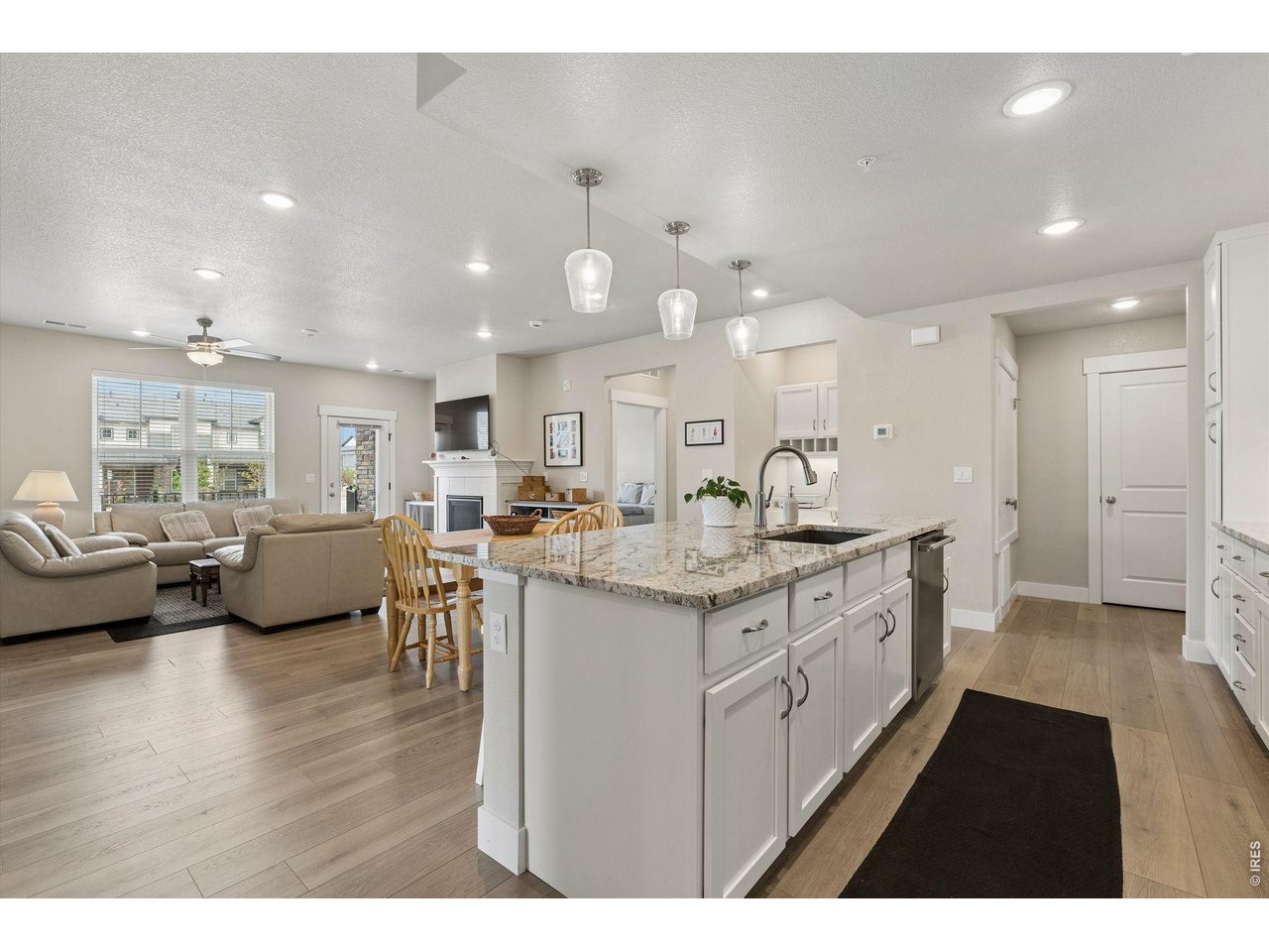 3425 Triano Creek Dr 104