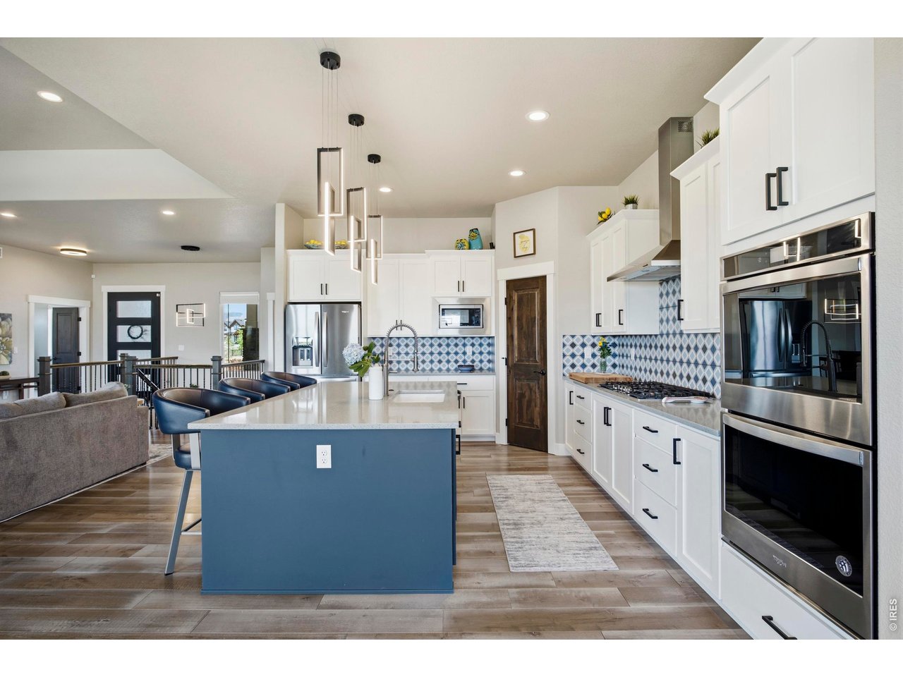 2812 Heron Lakes Pkwy