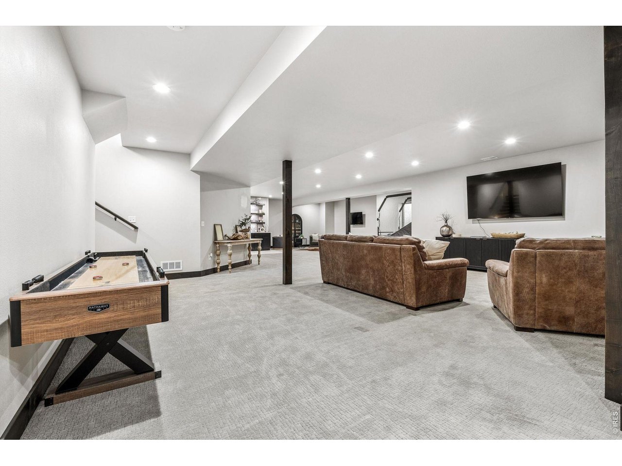 2355 Sugarloaf Rd