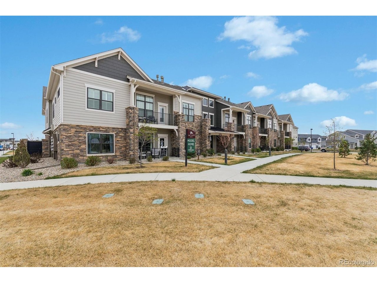 3425 Triano Creek Dr 104