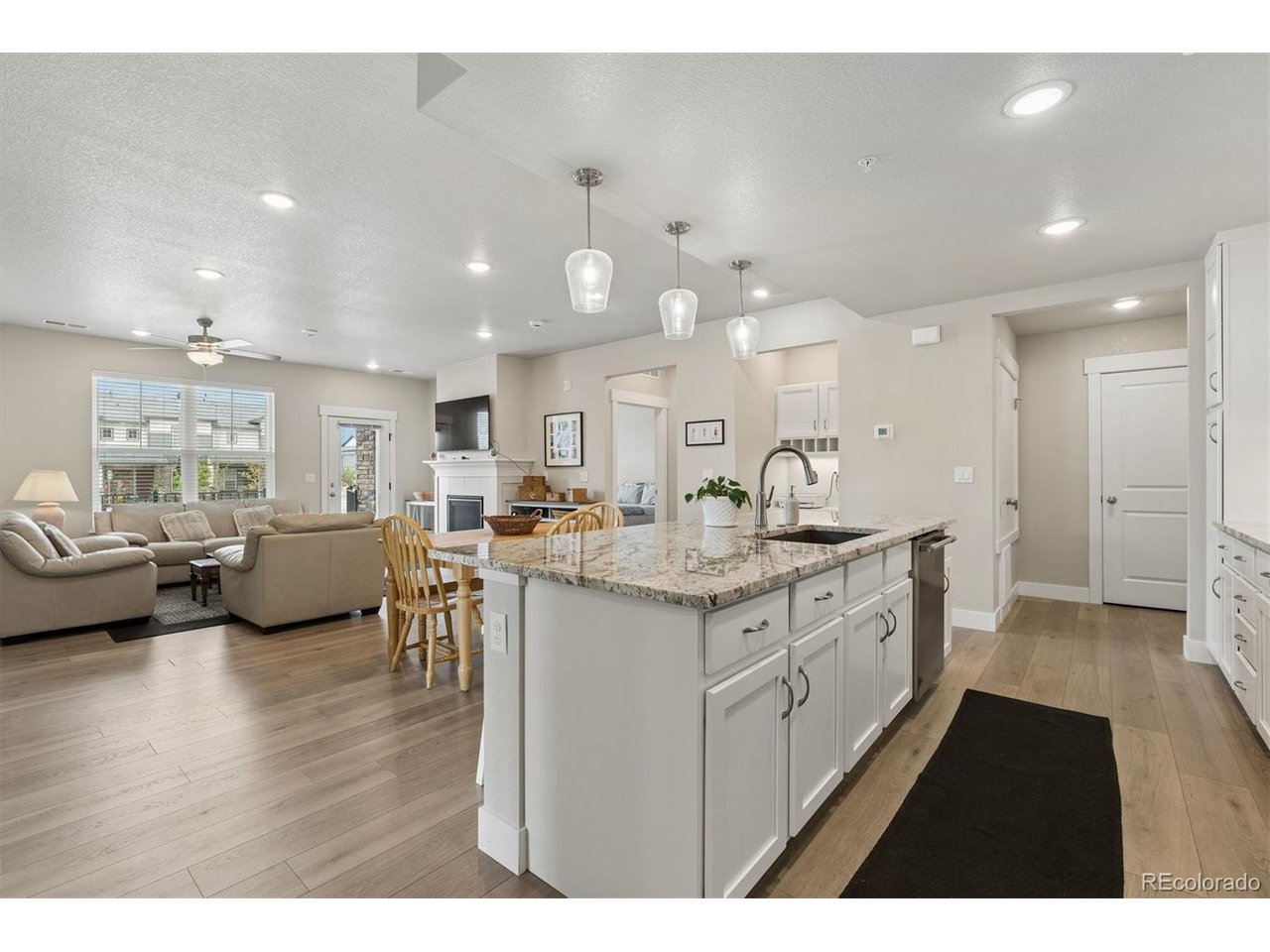 3425 Triano Creek Dr 104