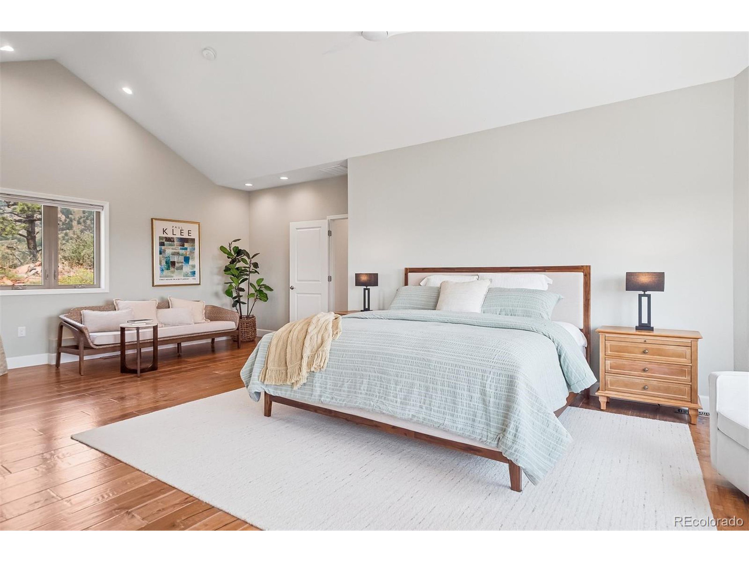 3300 Continental Cir