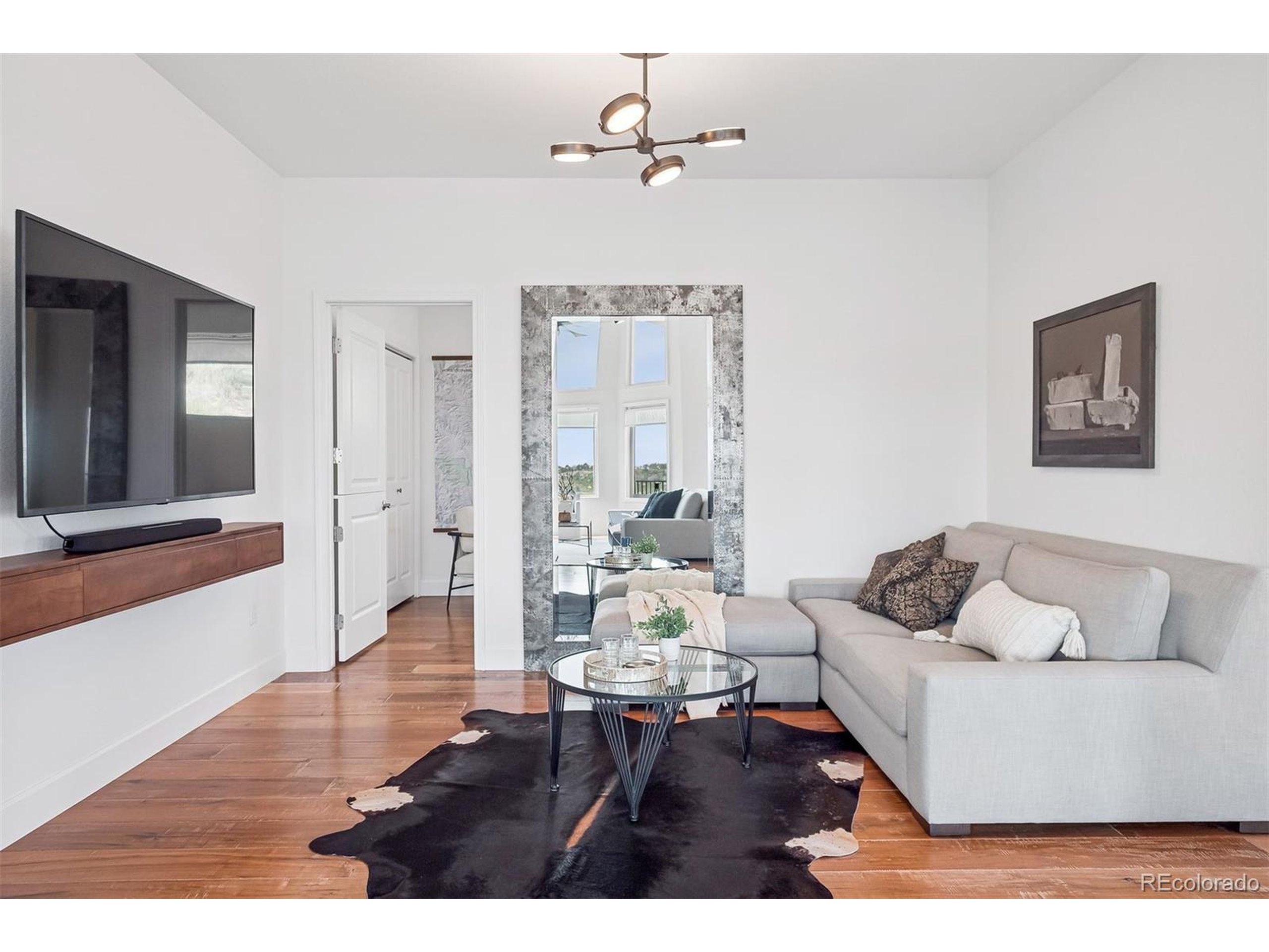 3300 Continental Cir