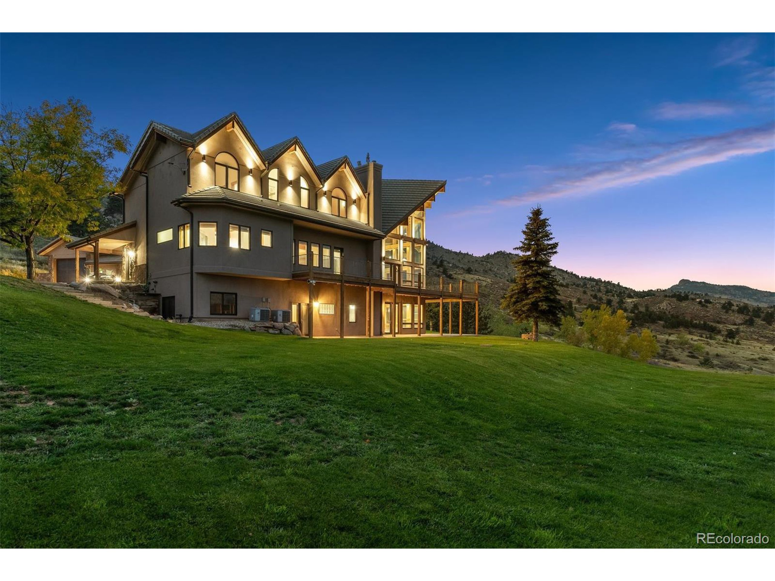 4736 Rim Rock Ridge Rd