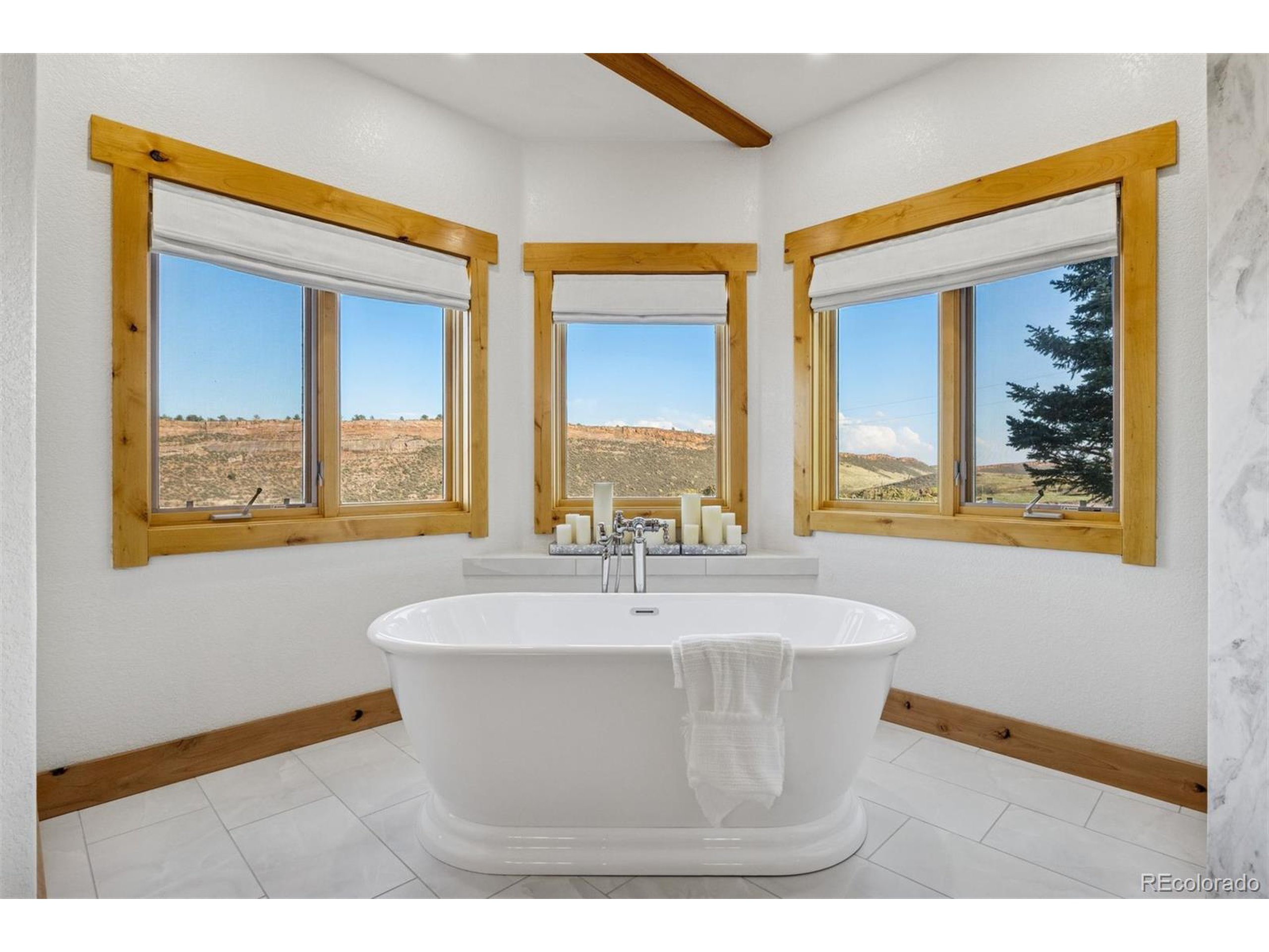 4736 Rim Rock Ridge Rd