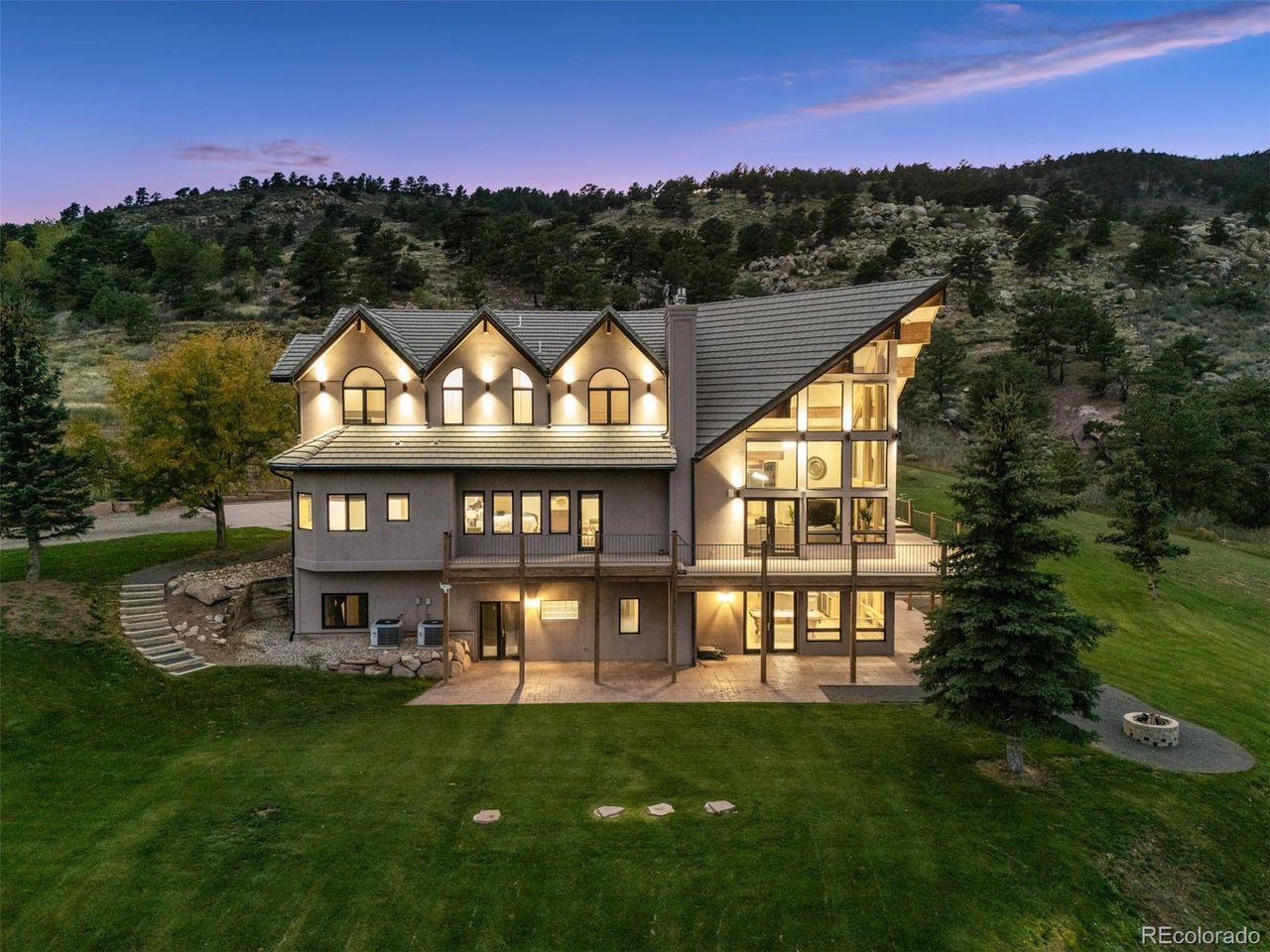 4736 Rim Rock Ridge Rd