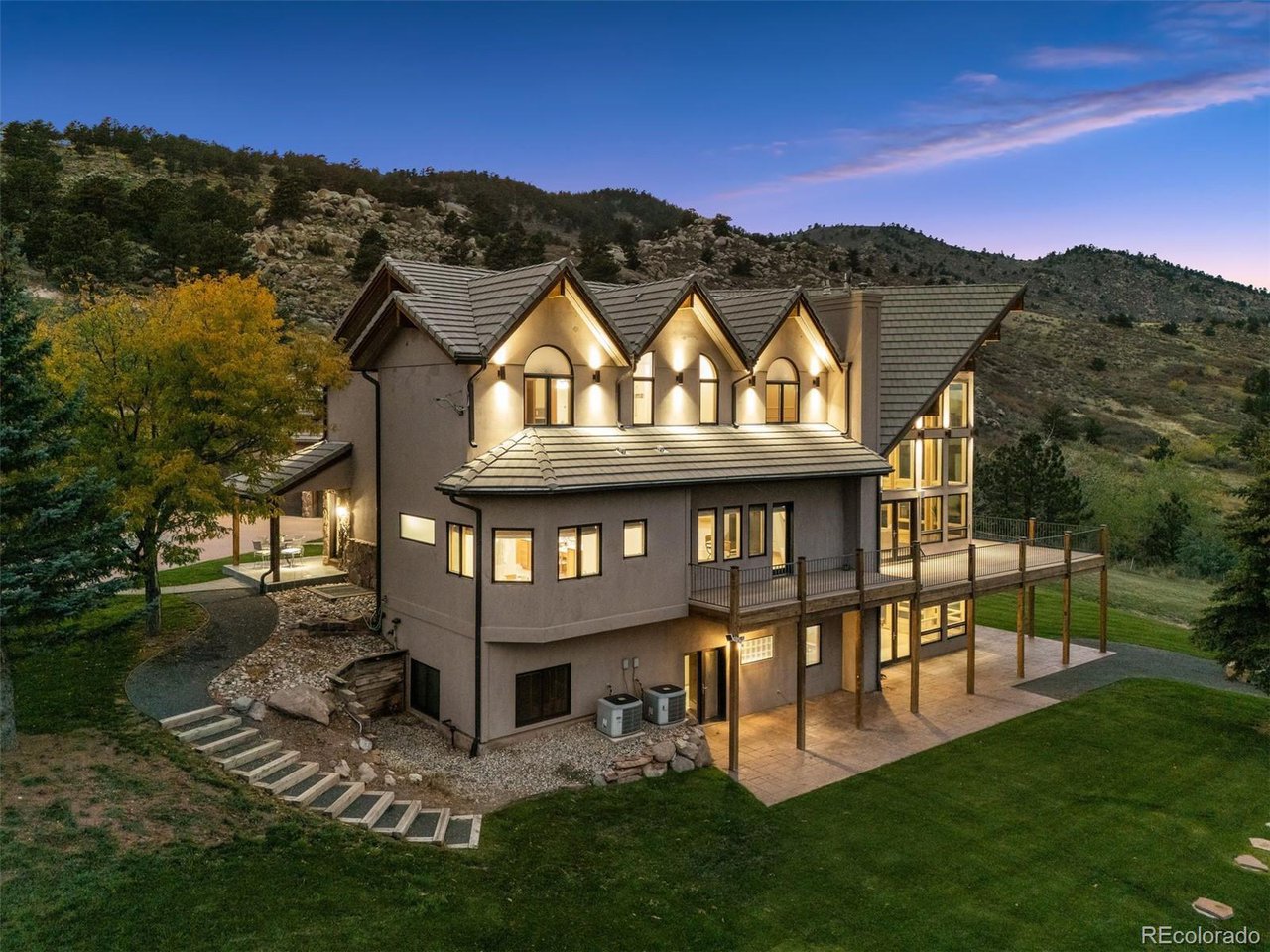 4736 Rim Rock Ridge Rd