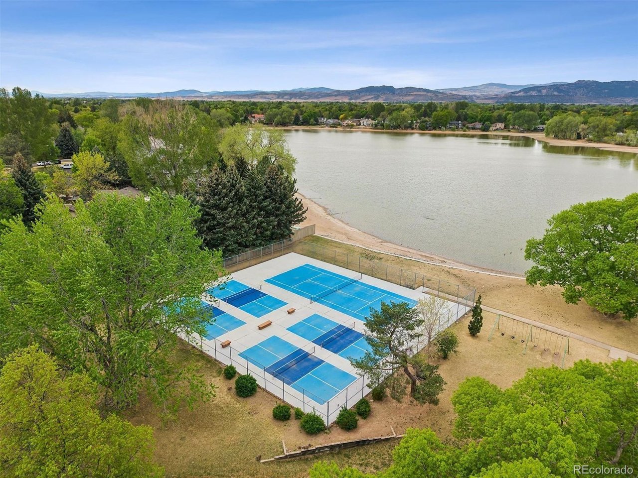 3000 Regatta Ln 3