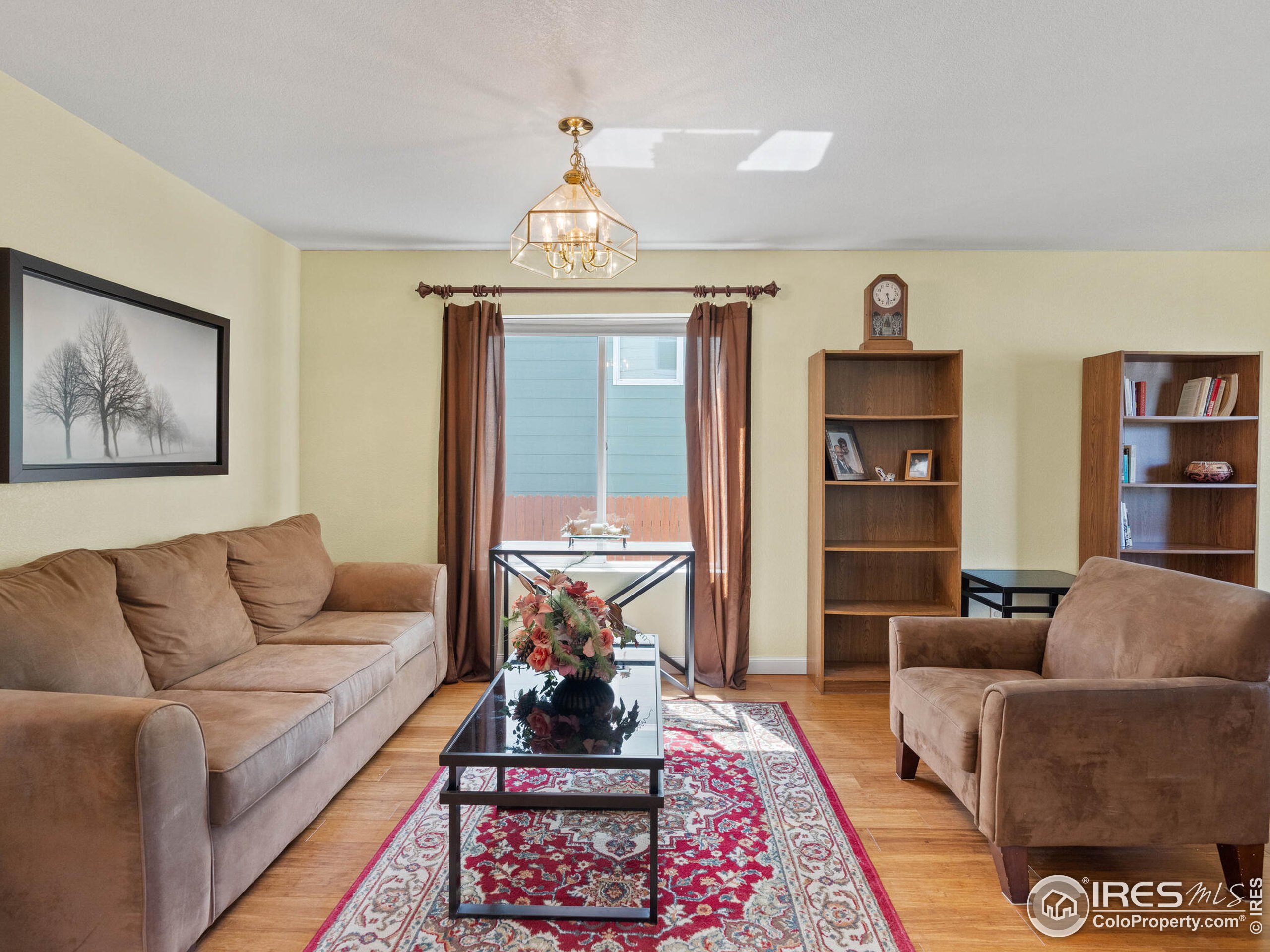 2039 Falcon Ridge Dr