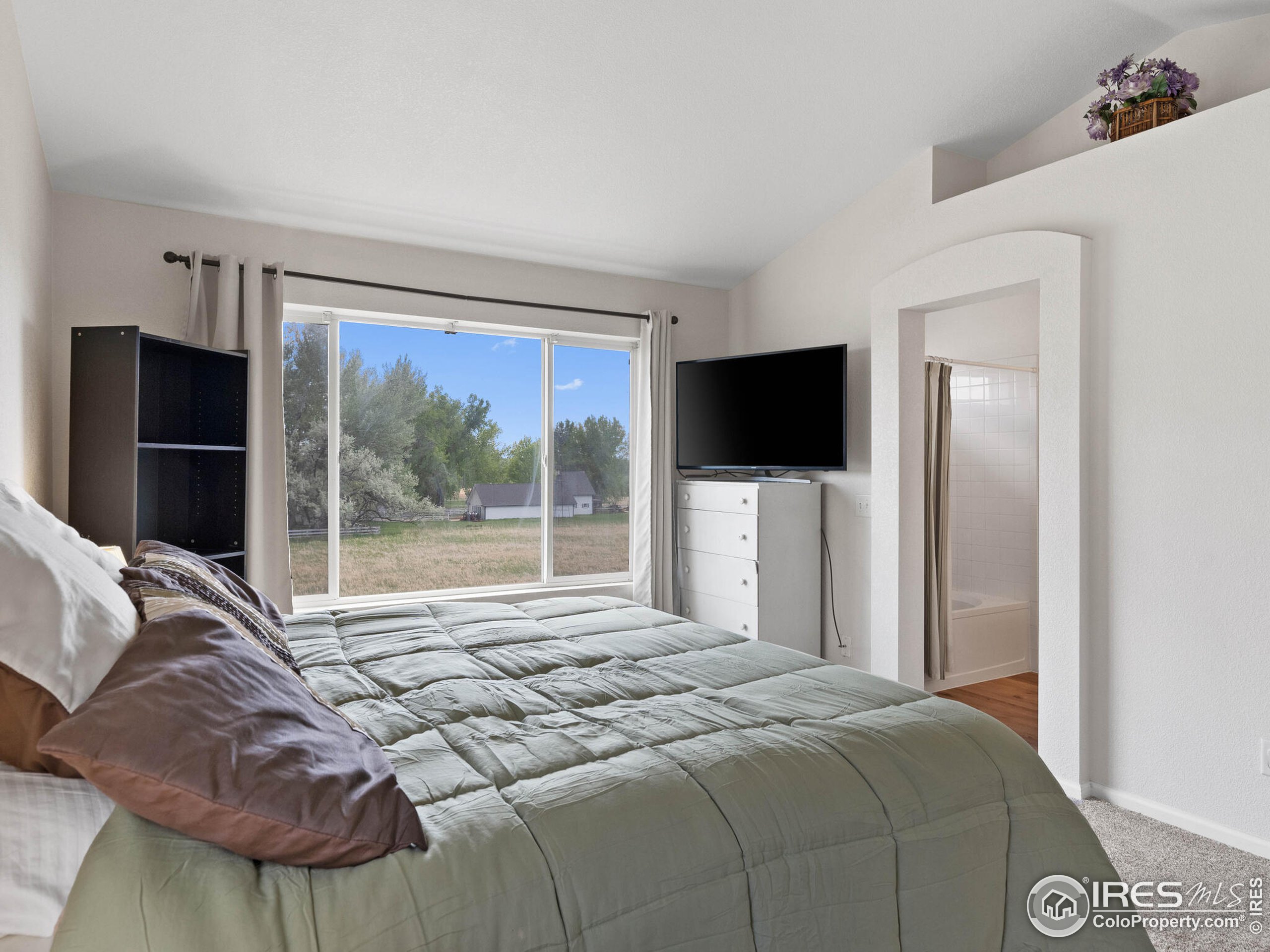 2039 Falcon Ridge Dr