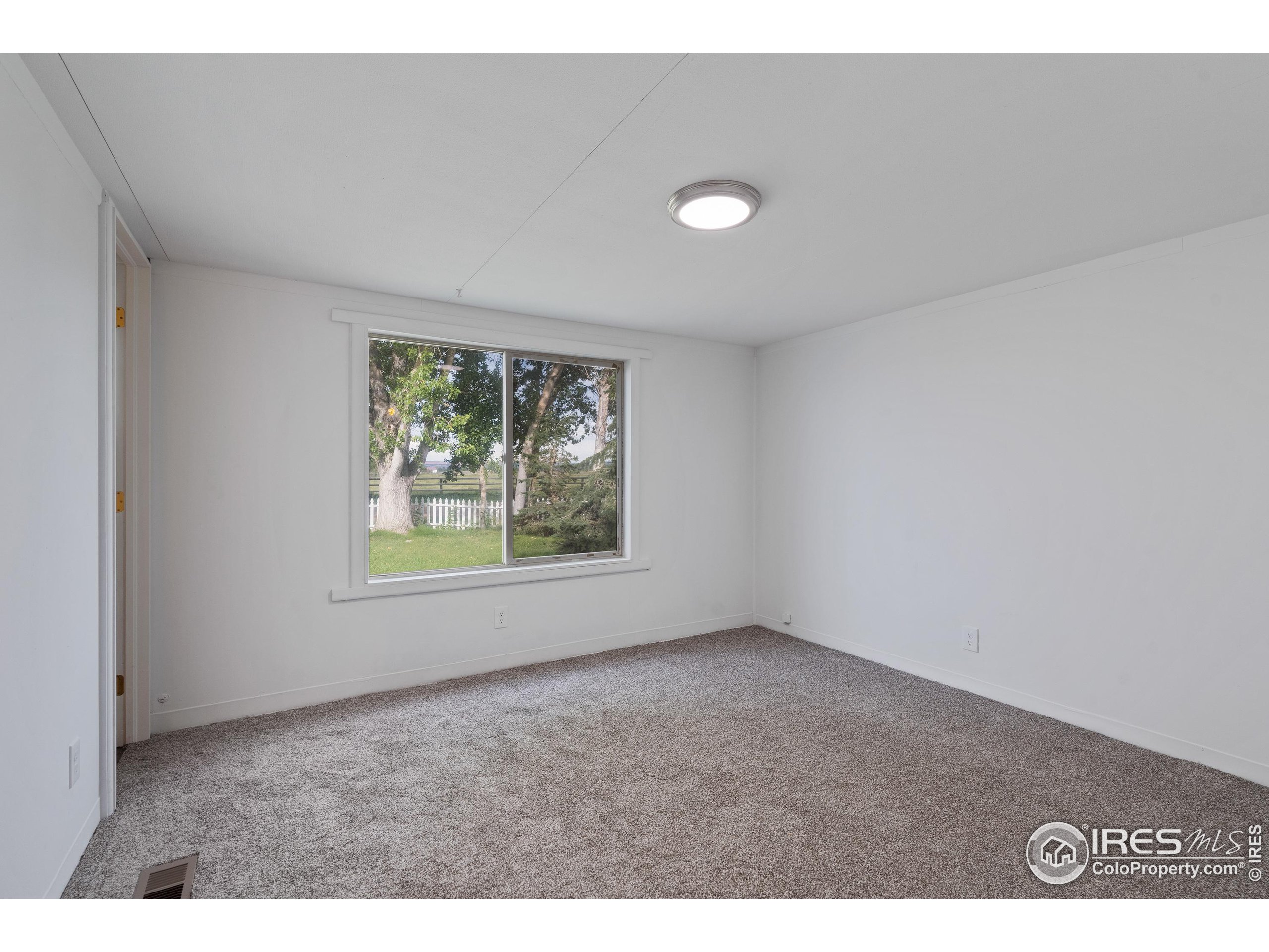 12016 N County Road 13