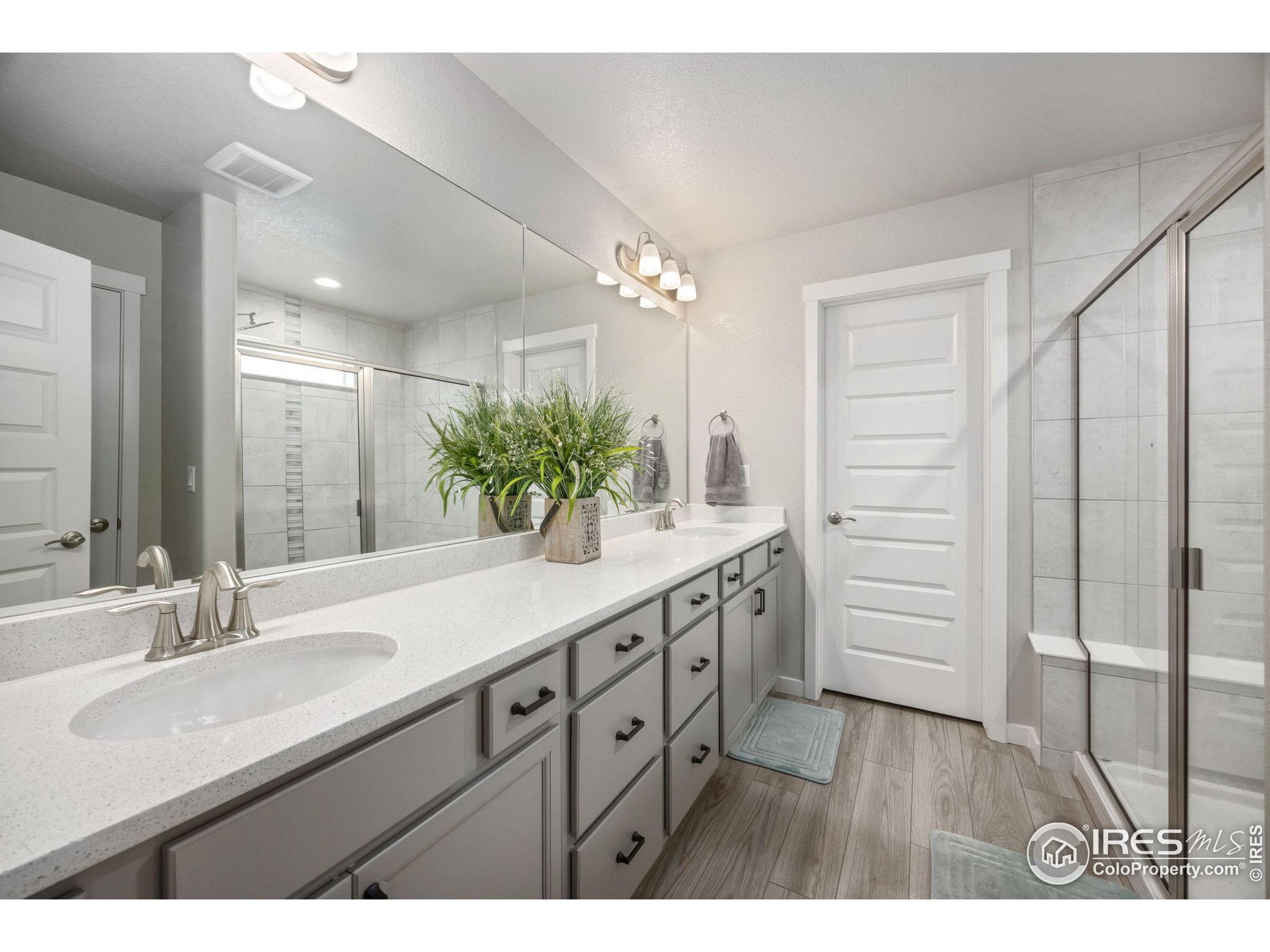 1727 Covered Bridge Pkwy