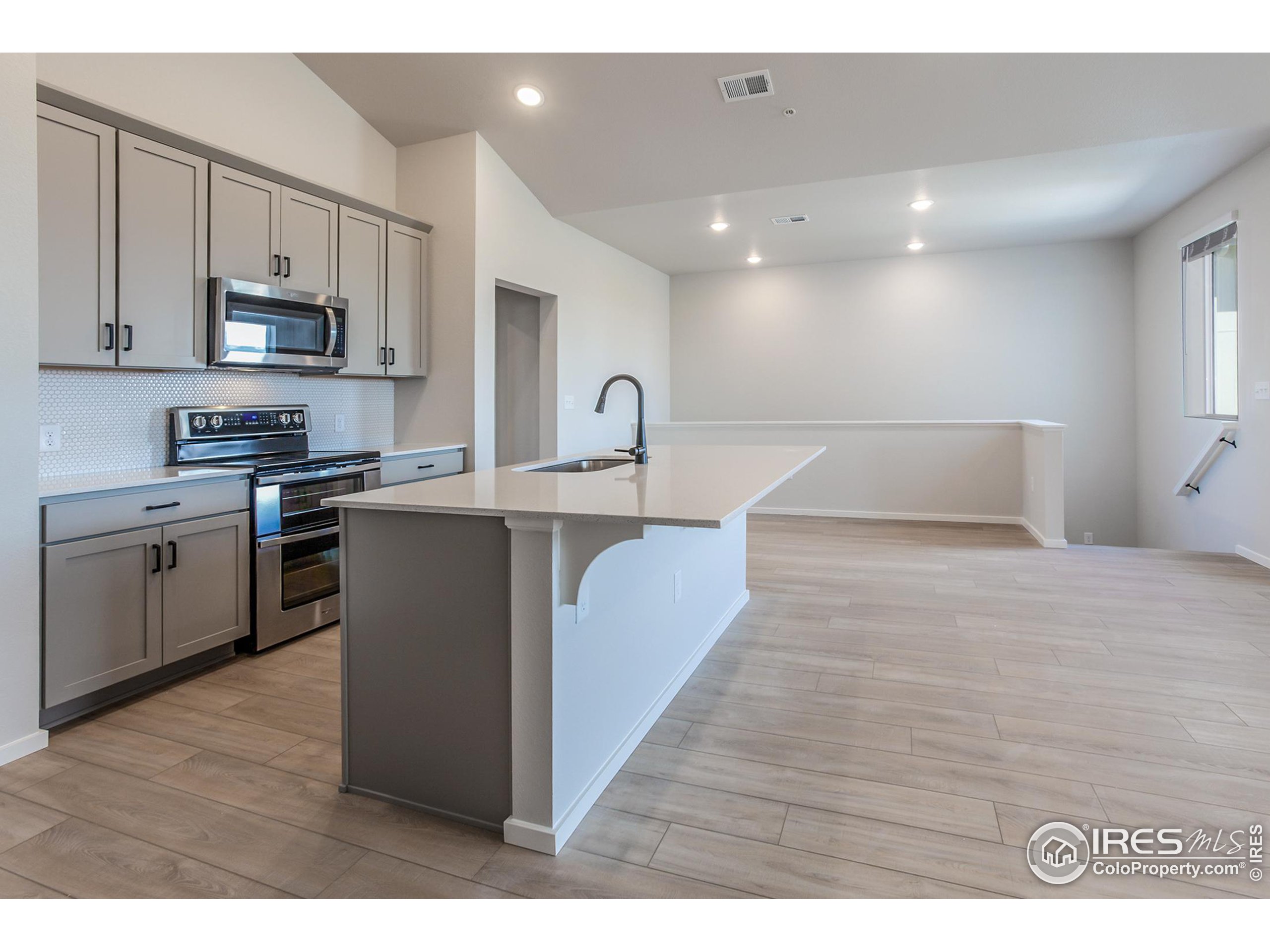 1788 Iron Wheel Dr Unit: 5