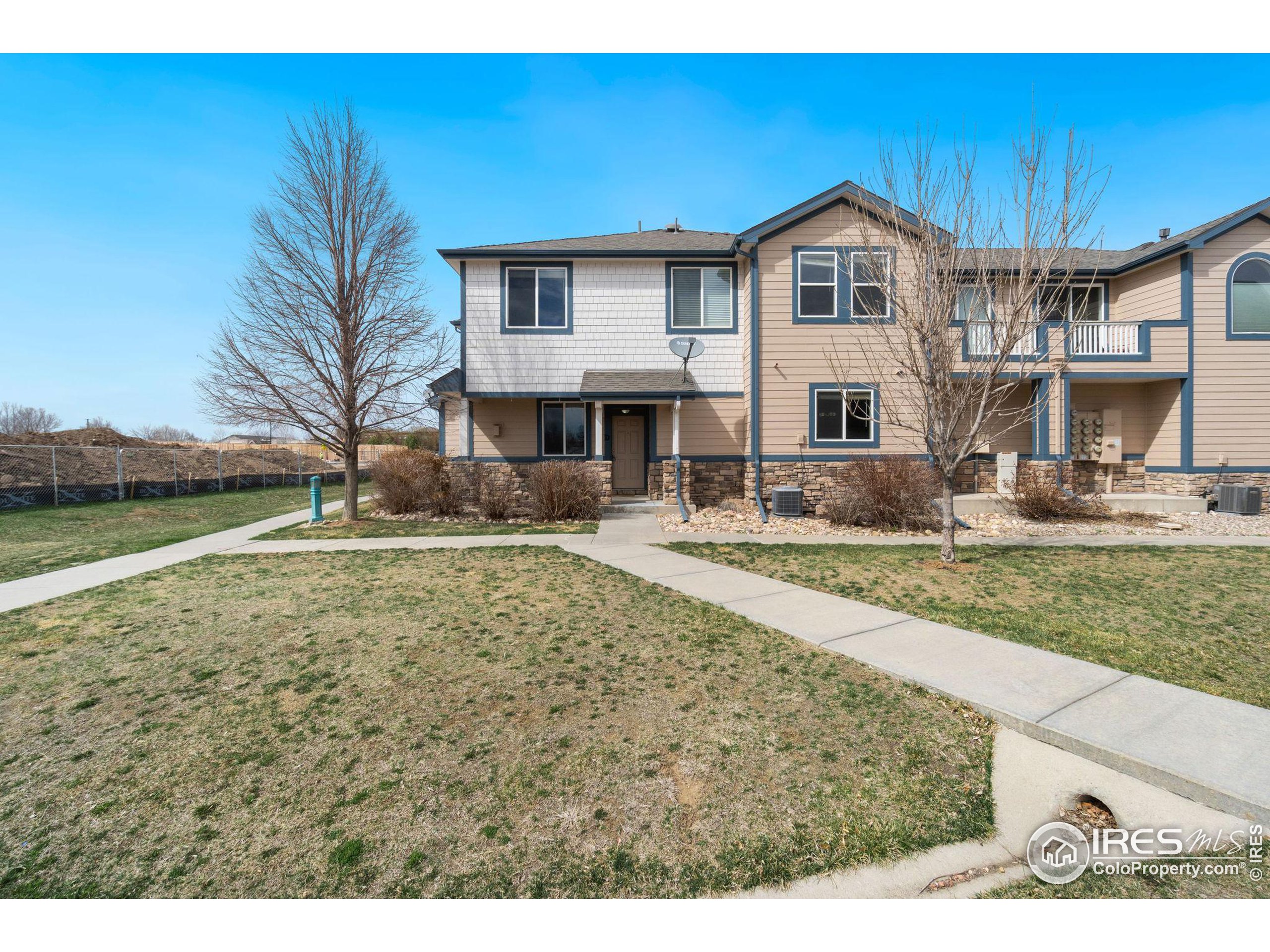 2921 Kansas Dr Unit: D