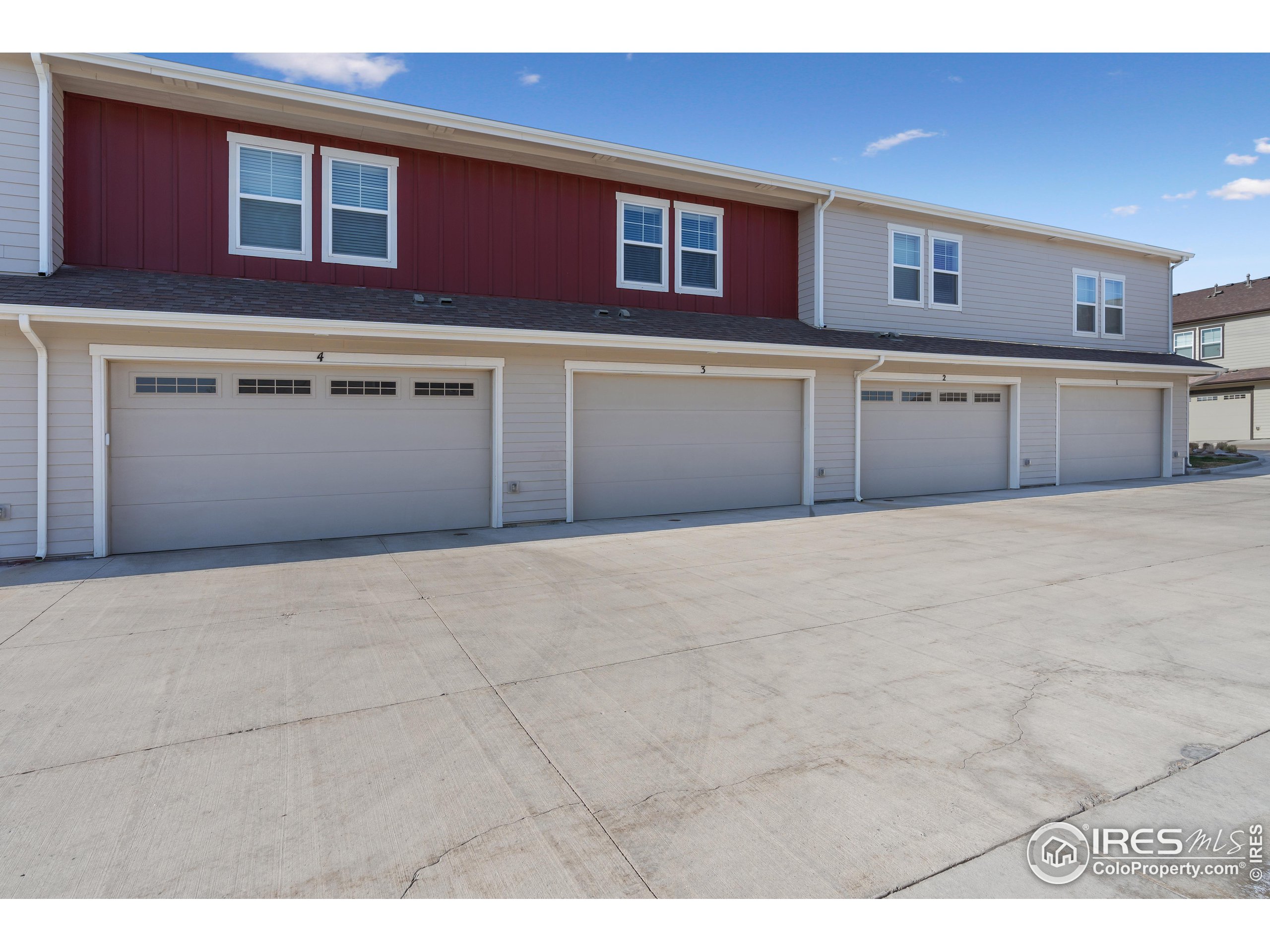 1686 Grand Ave Unit: 3