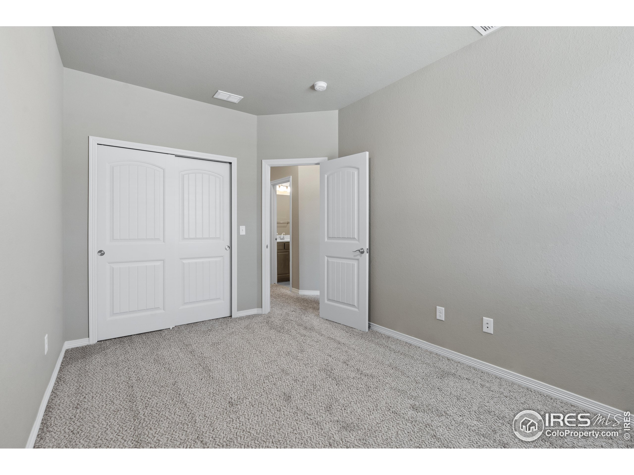 1686 Grand Ave Unit: 3