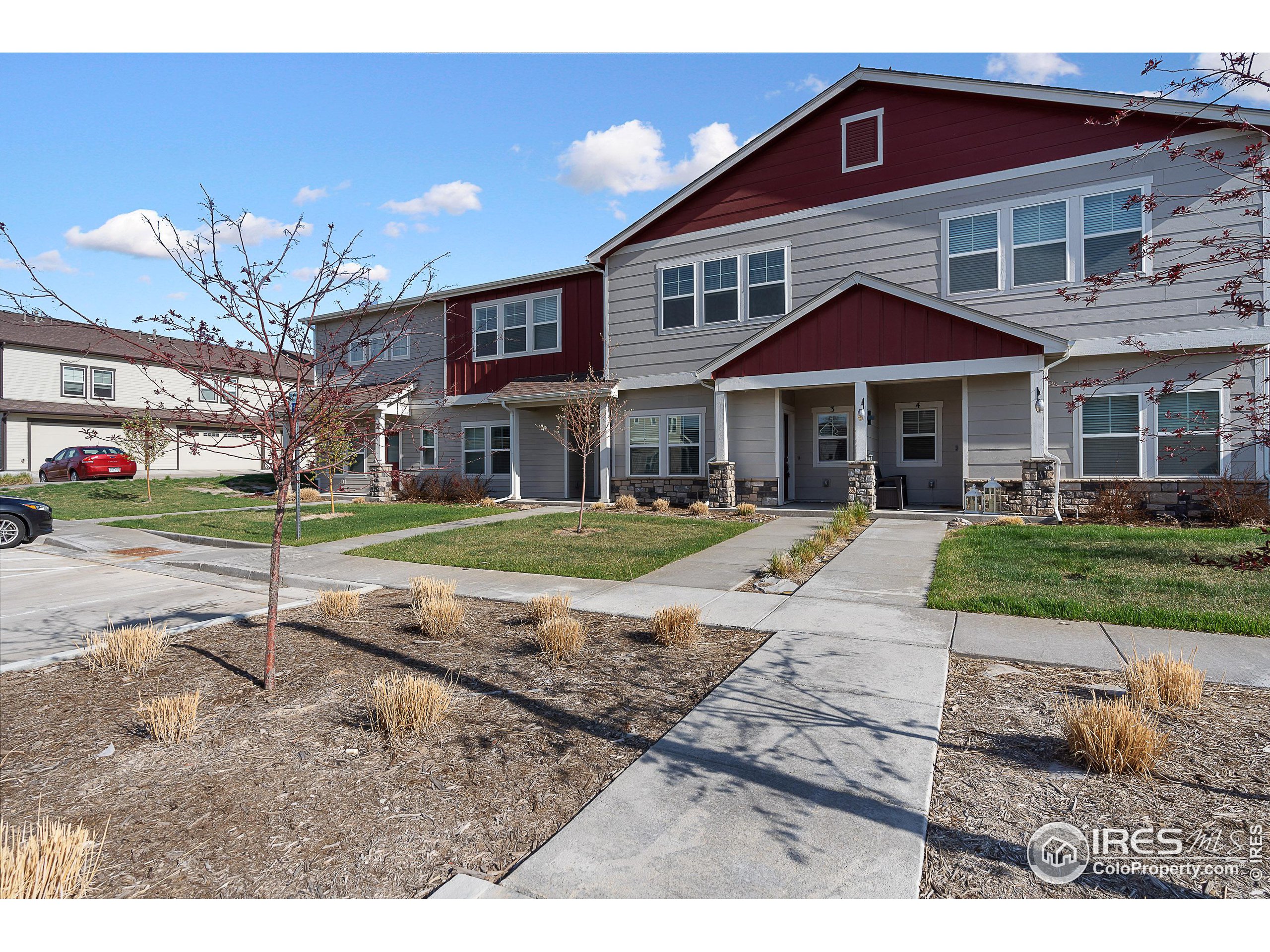 1686 Grand Ave Unit: 3