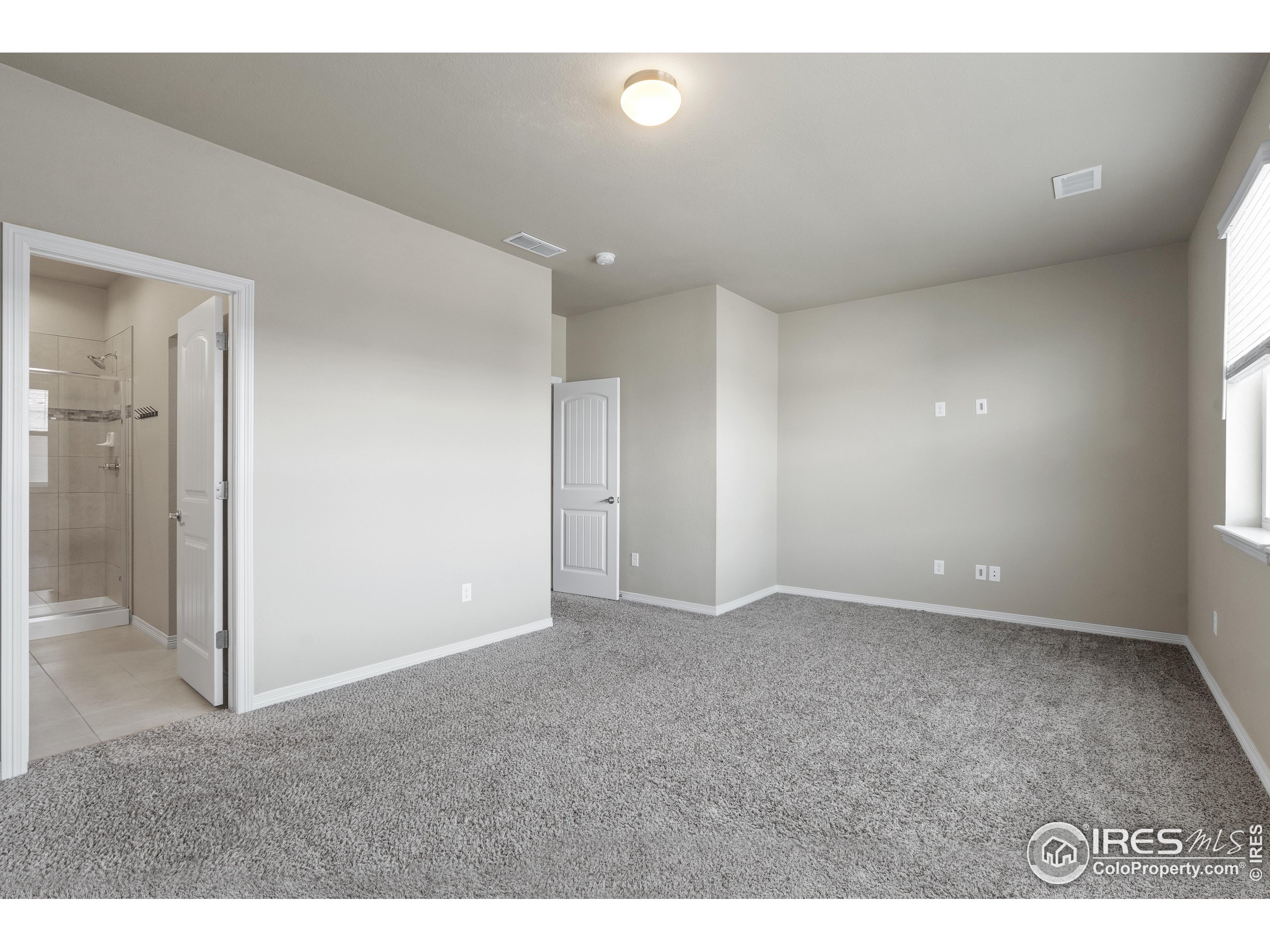 1686 Grand Ave Unit: 3