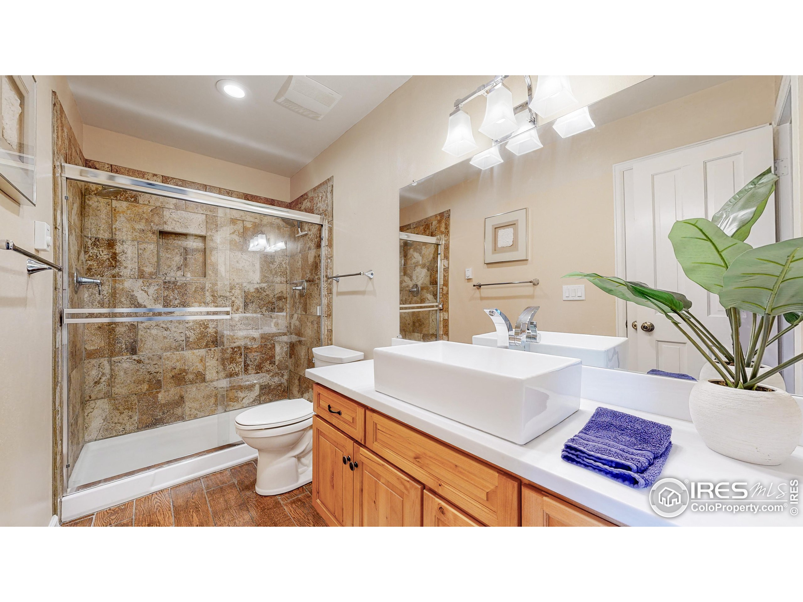 3565 Windmill Dr Unit: A-1