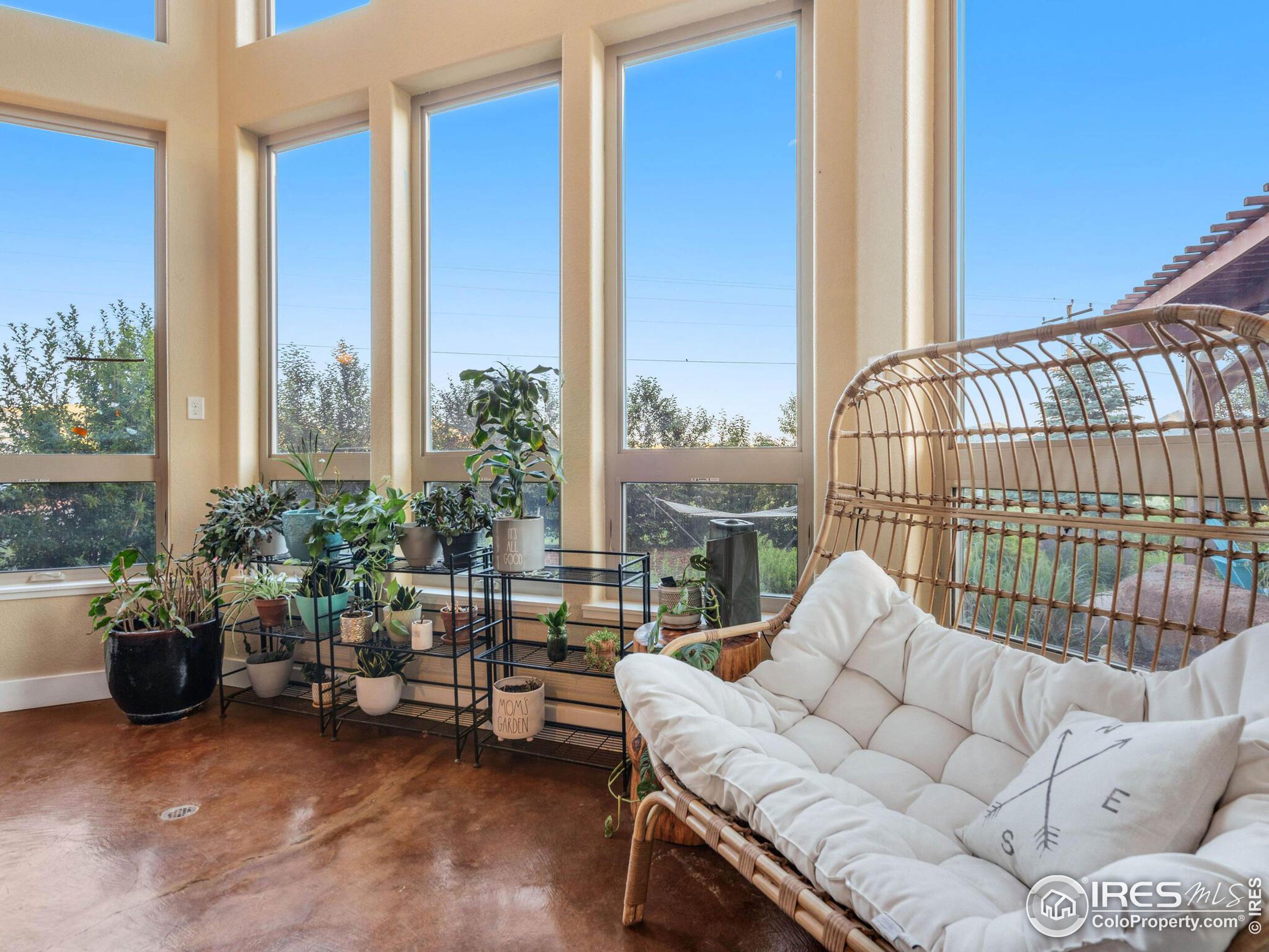 882 W County Road 74e