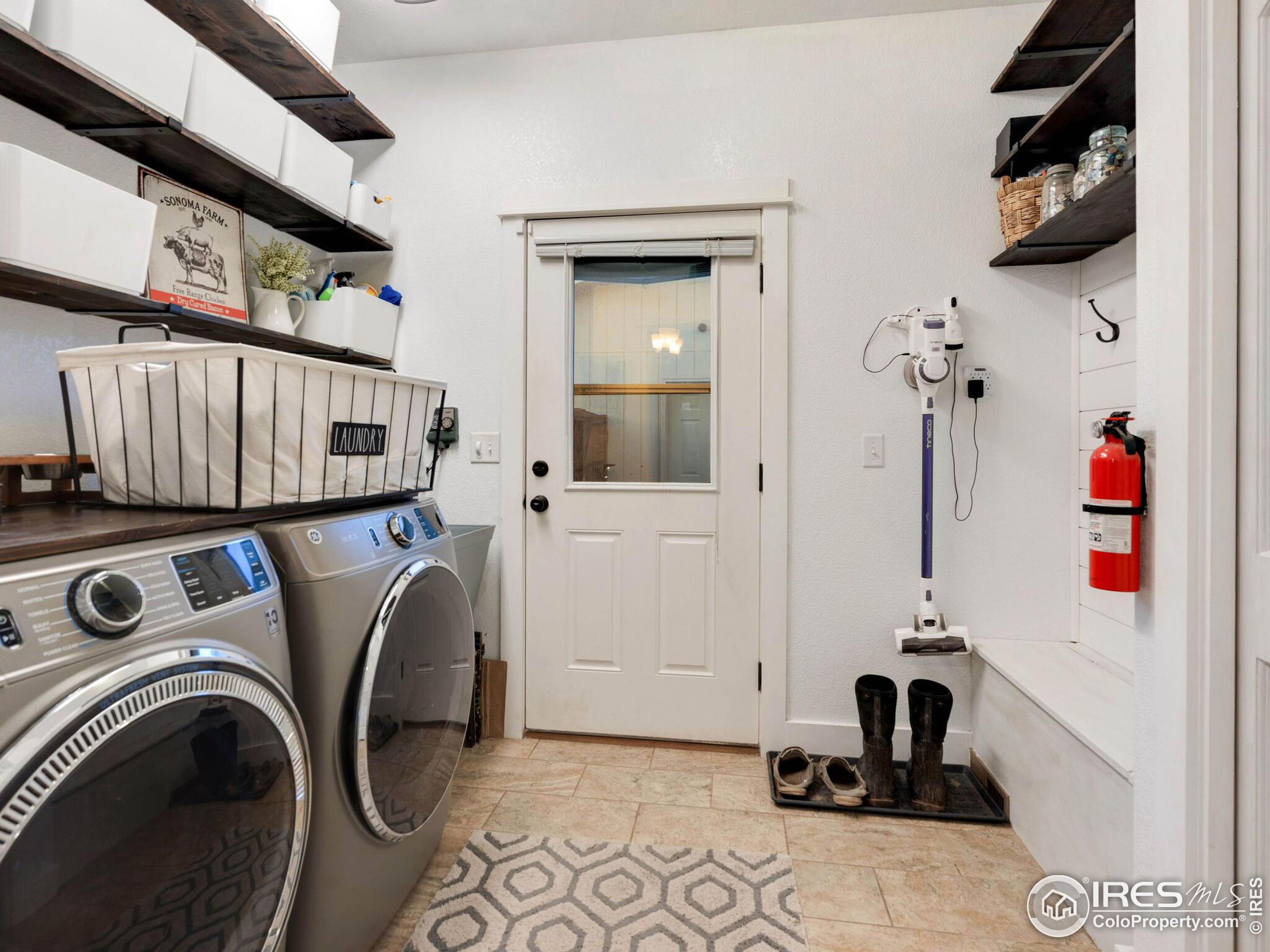 882 W County Road 74e