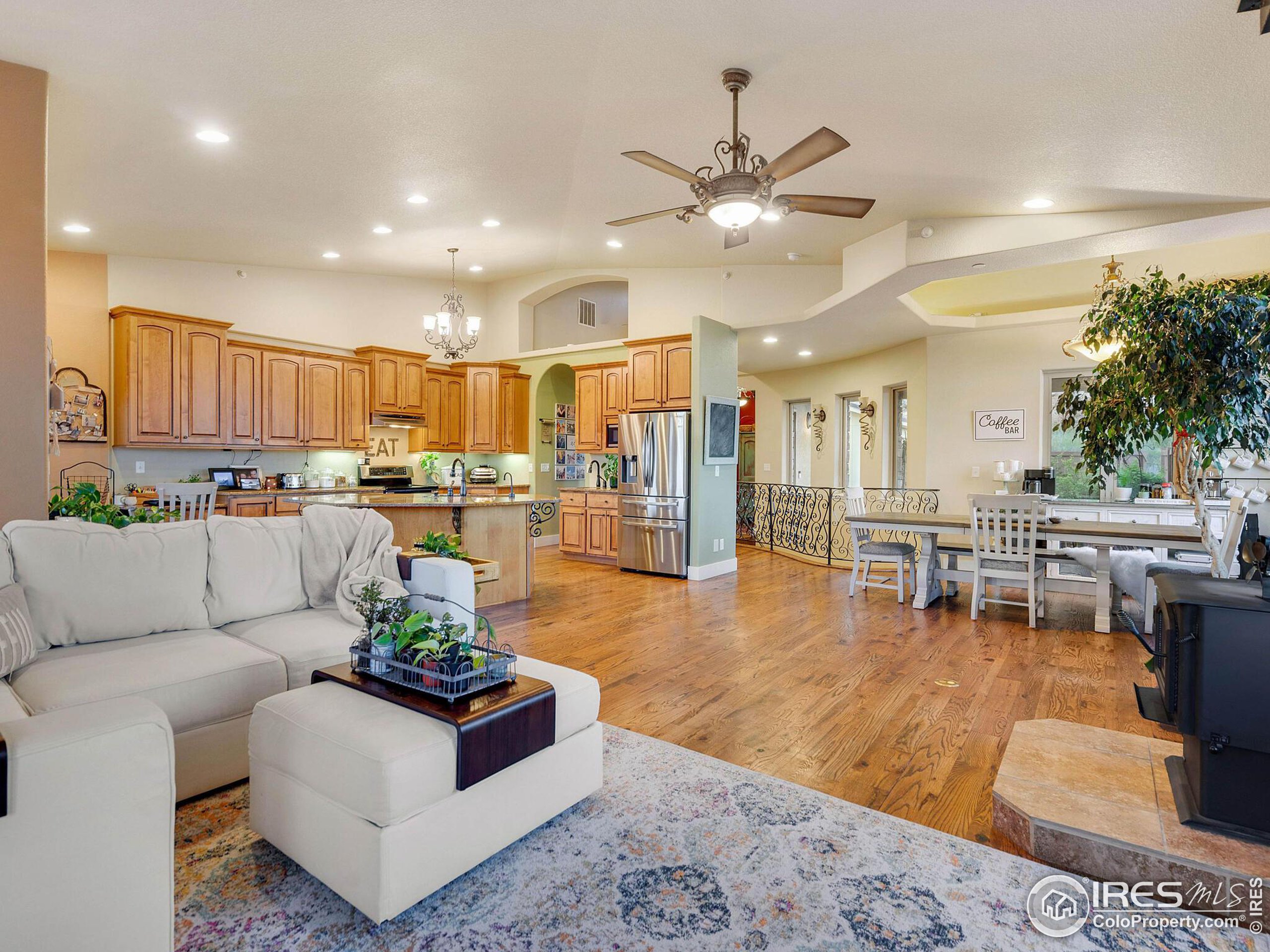 882 W County Road 74e