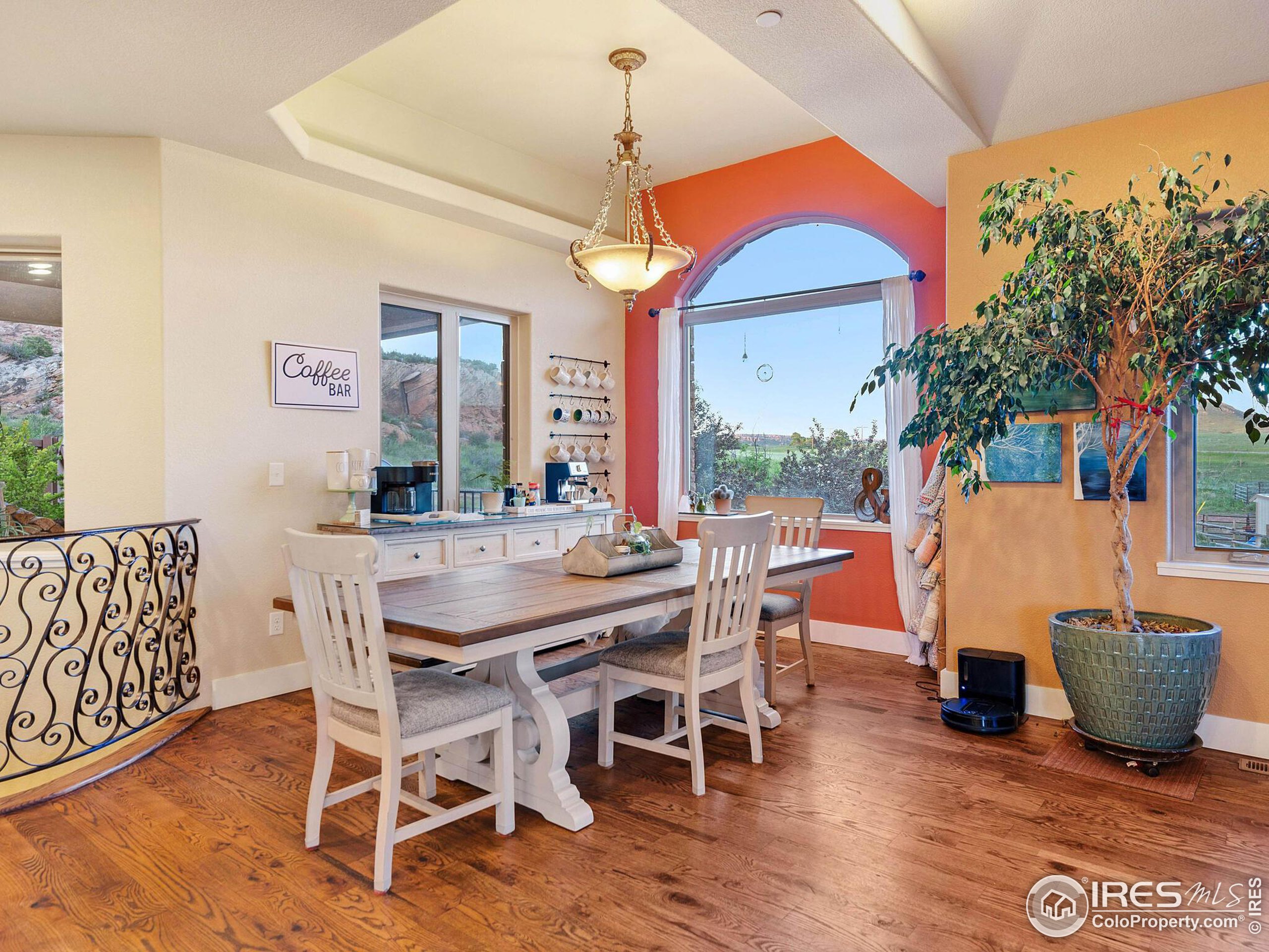 882 W County Road 74e