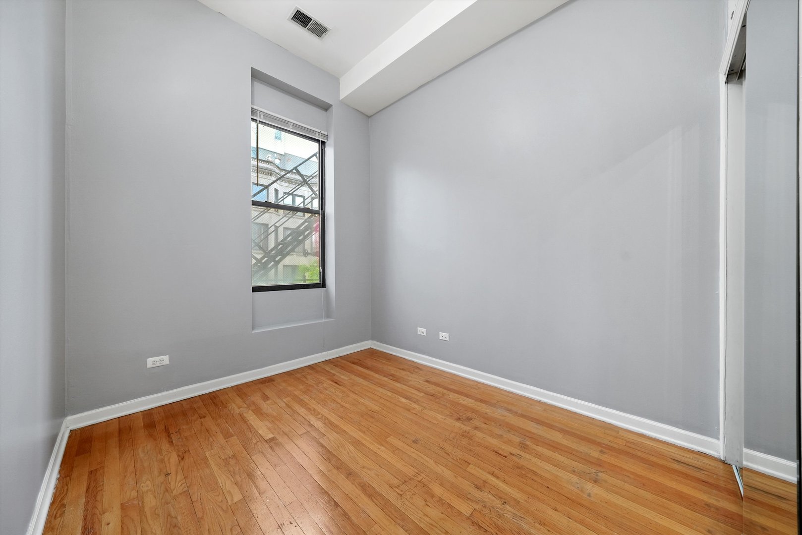306 S Halsted Street Unit: 3N