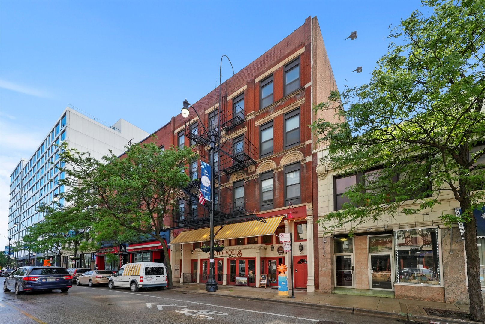 306 S Halsted Street Unit: 3N