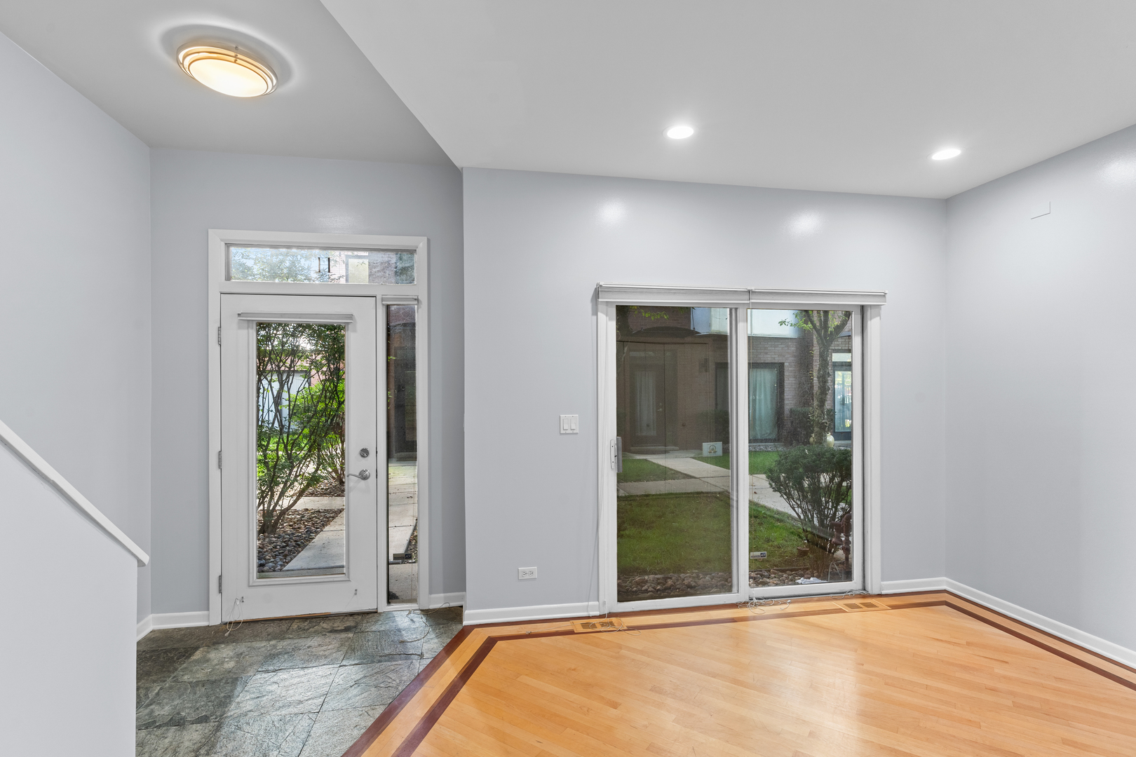 2330 W Armitage Avenue Unit: H