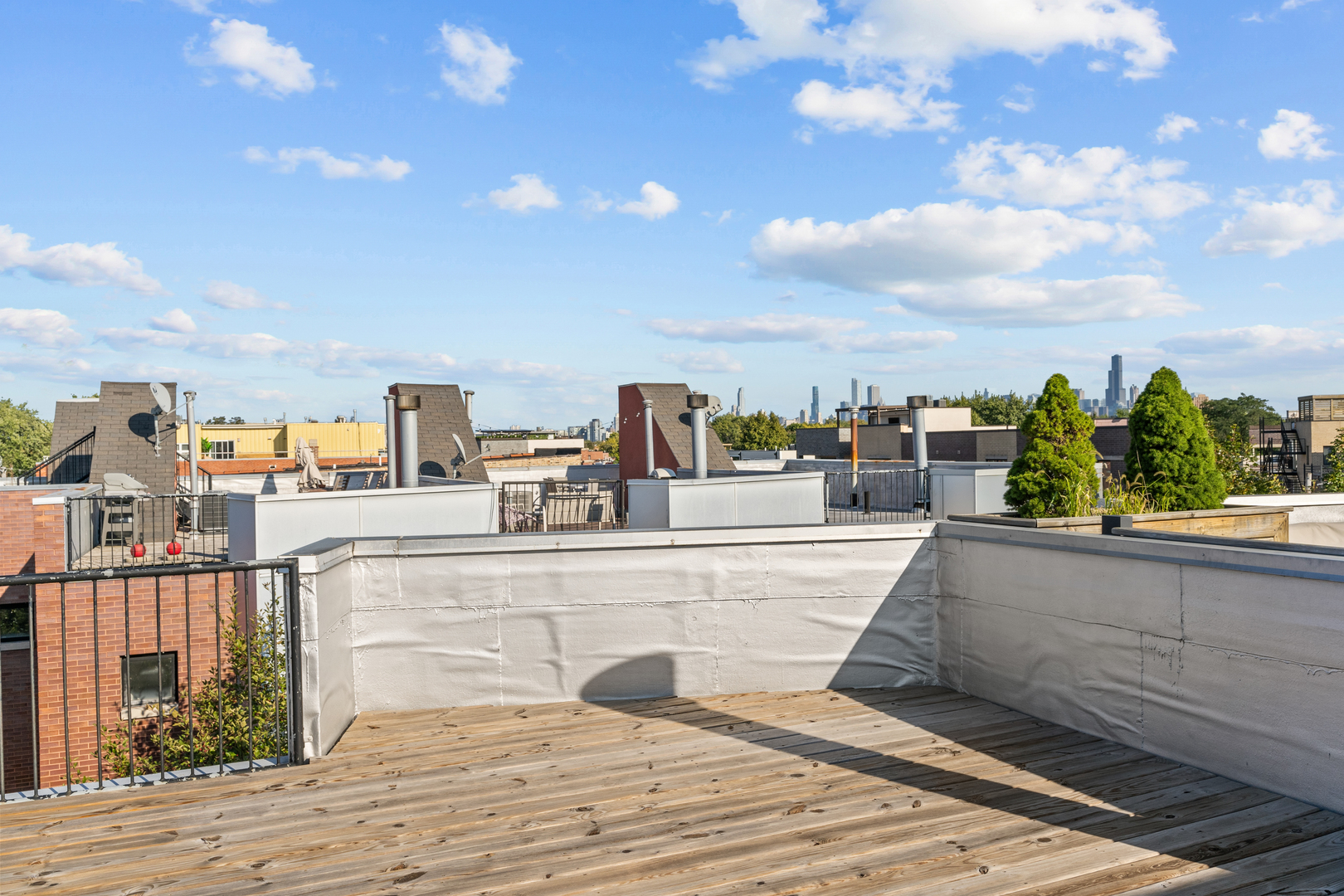 2330 W Armitage Avenue Unit: H