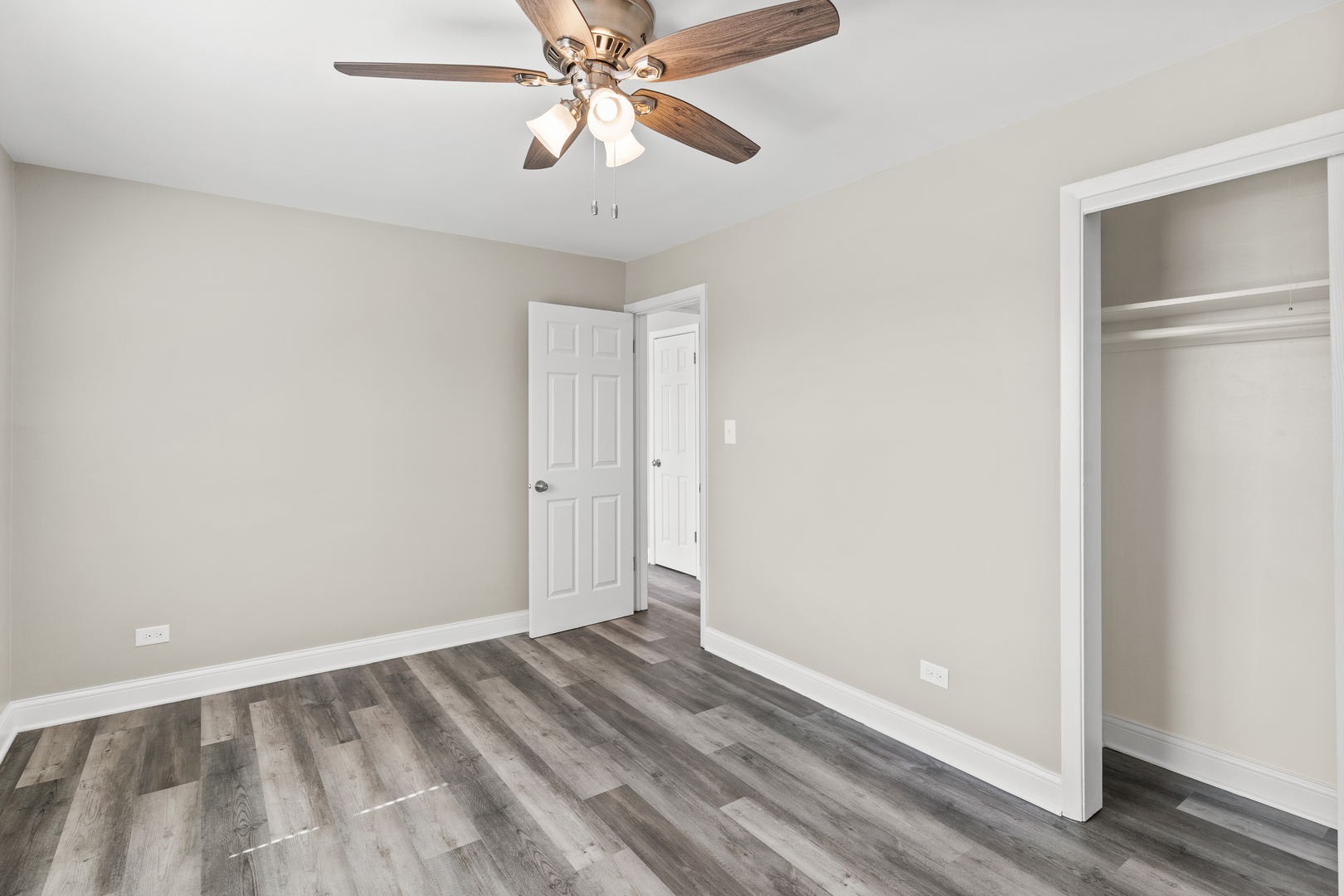 4747 N Ronald Street Unit: 1D