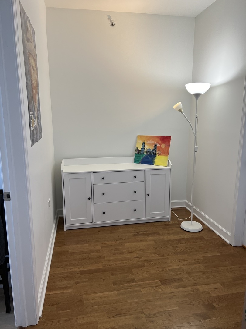 100 E 14th Street Unit: 2304