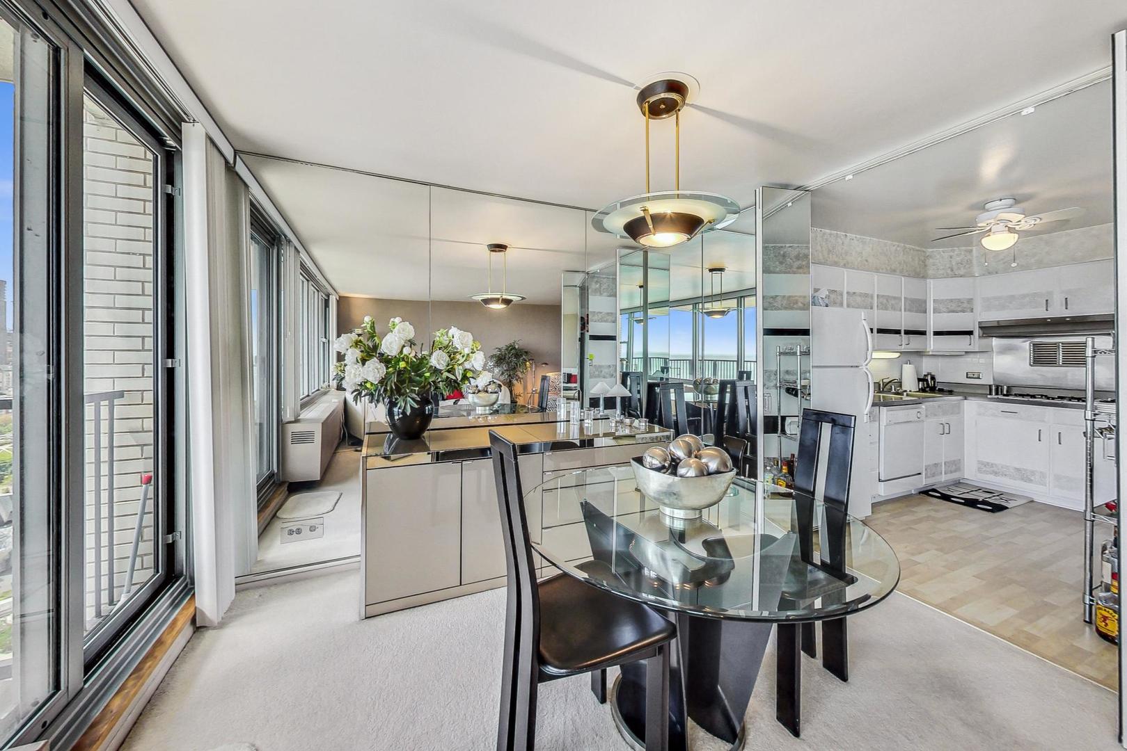 400 E Randolph Street Unit: 2917