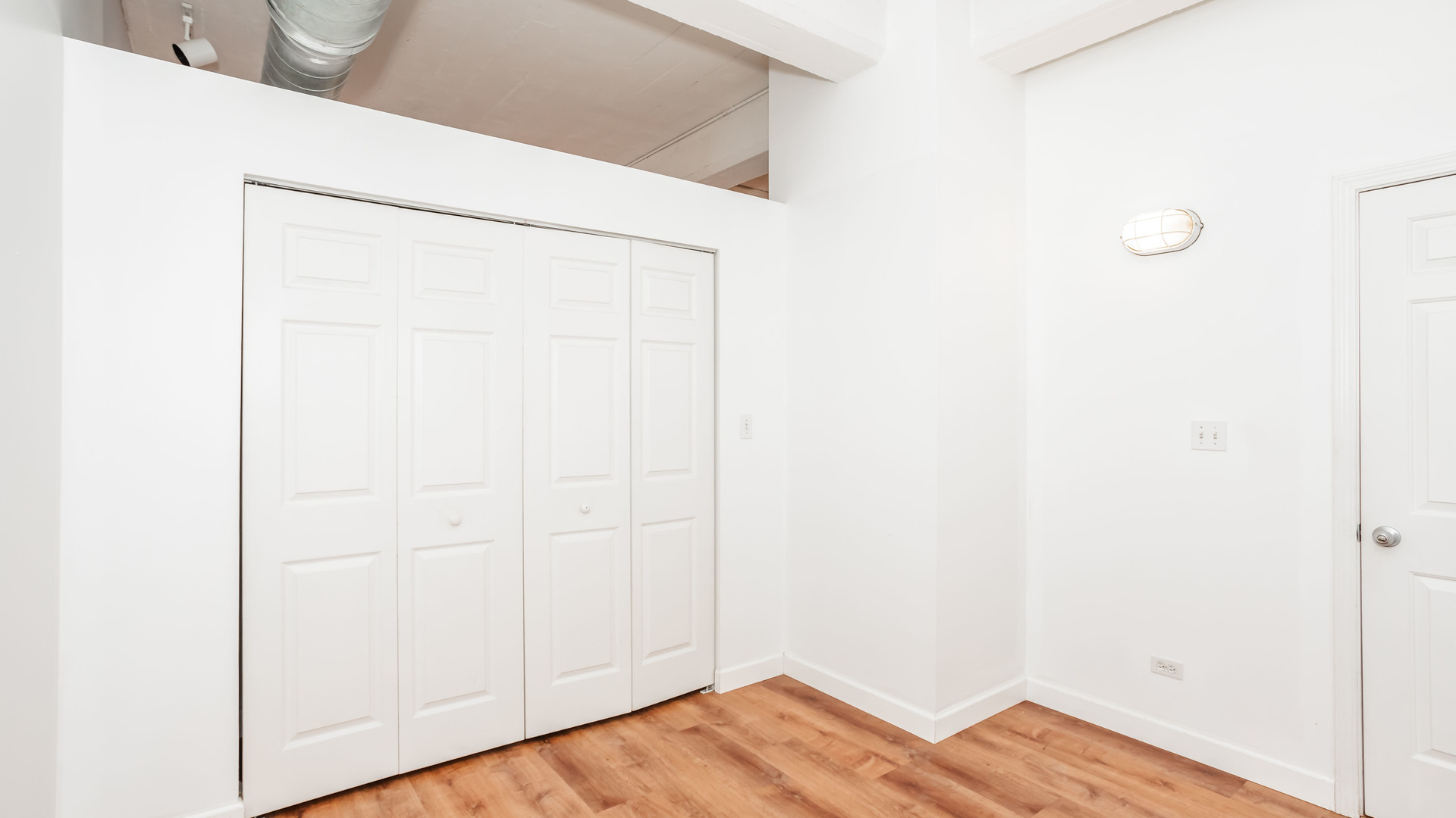 1846 S Loomis Street Unit: 201