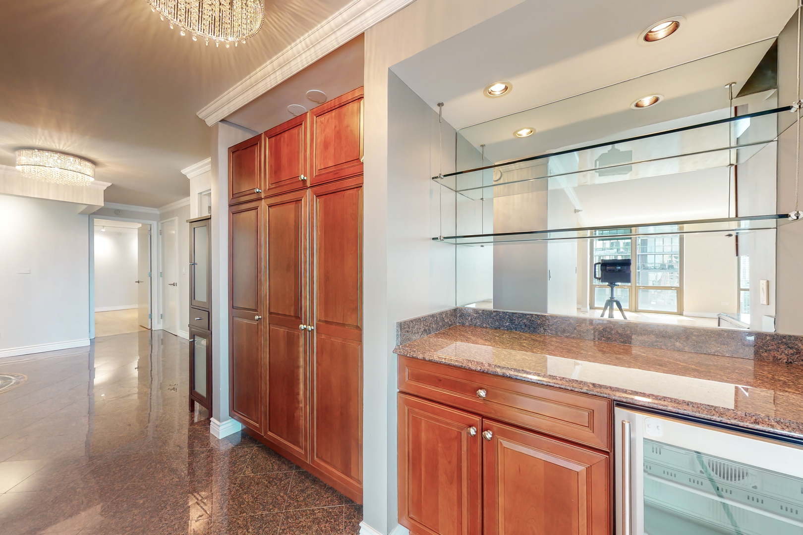 2 E ERIE Street Unit: 3803