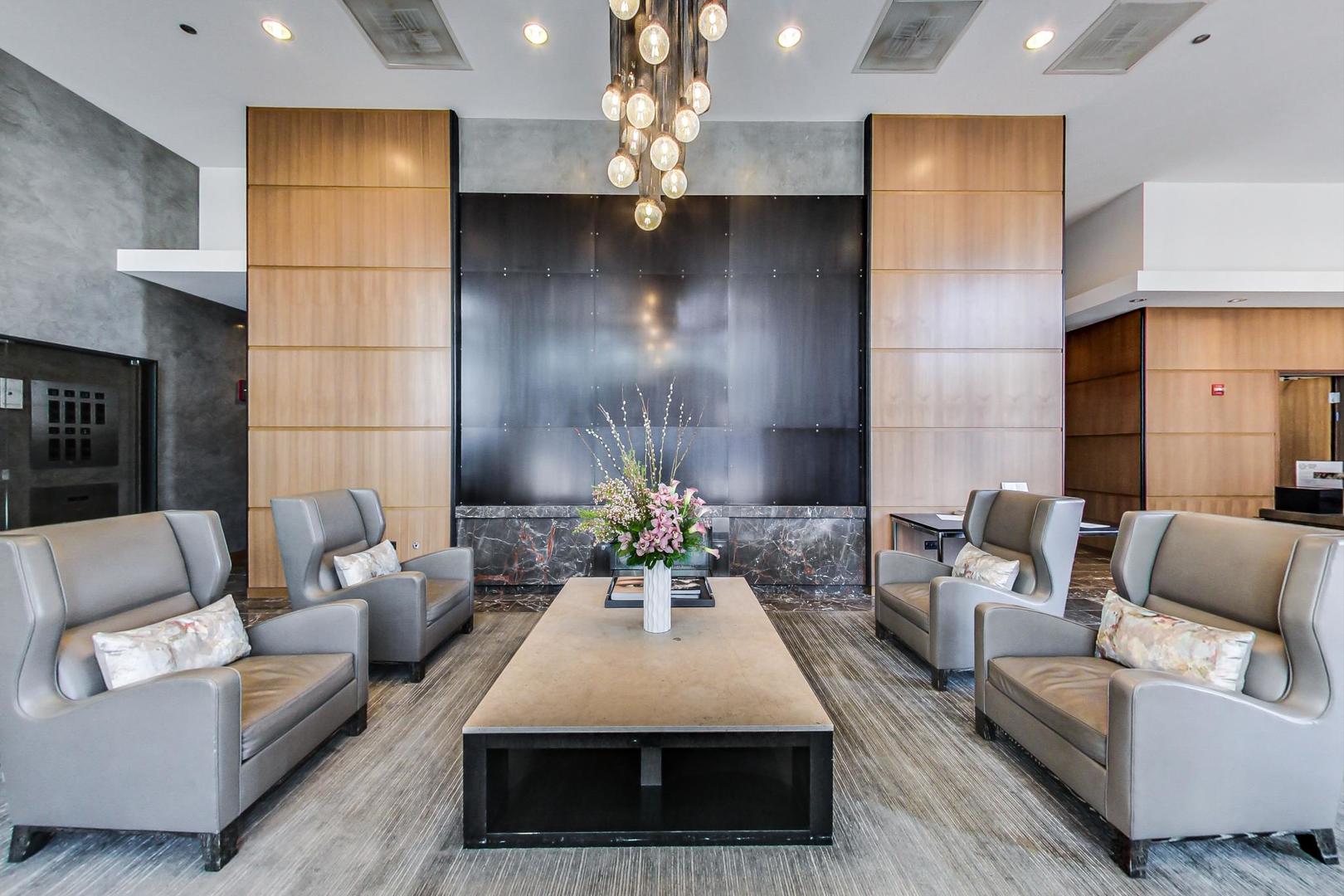 450 E WATERSIDE Drive Unit: 409