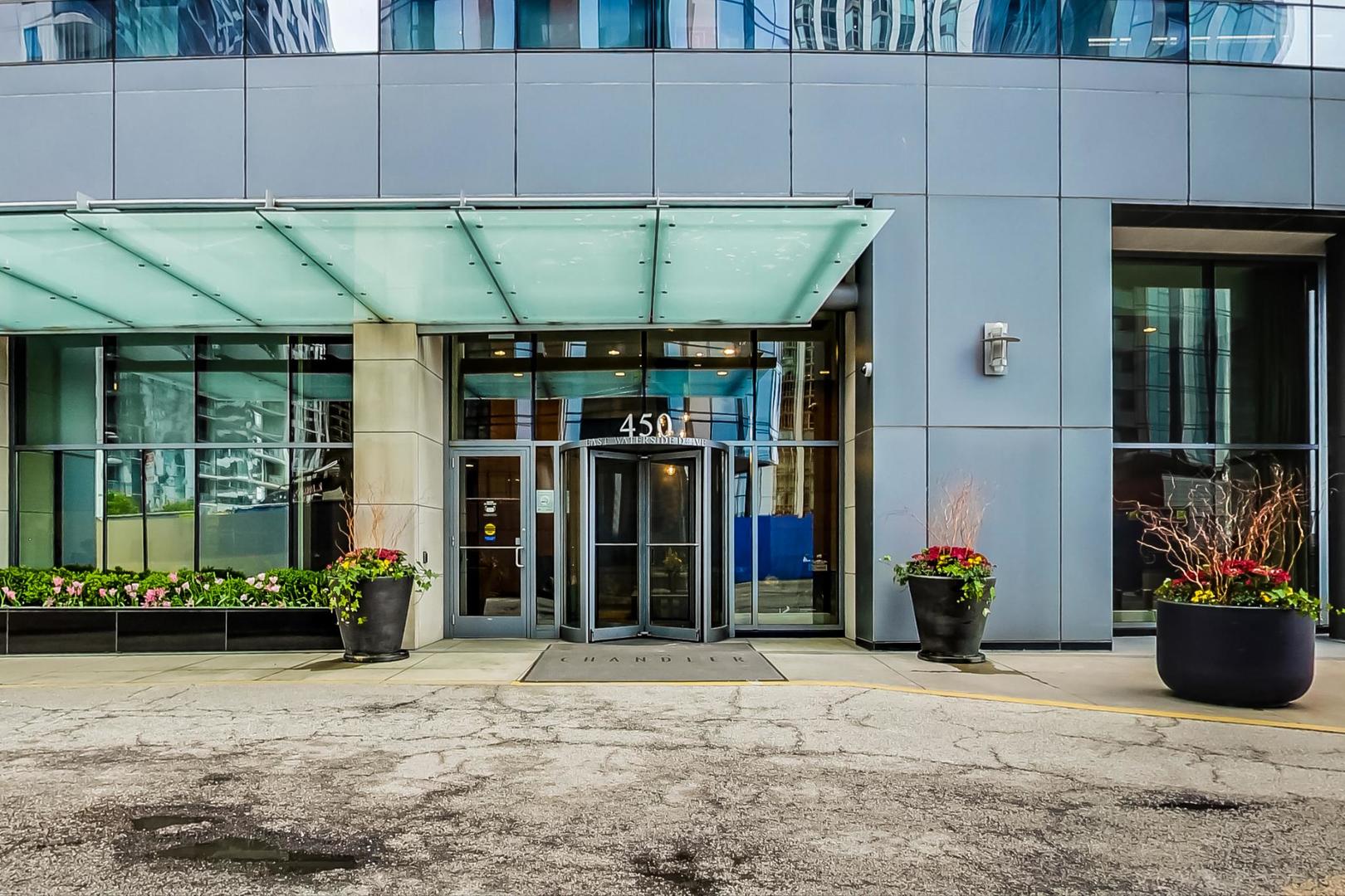 450 E WATERSIDE Drive Unit: 409