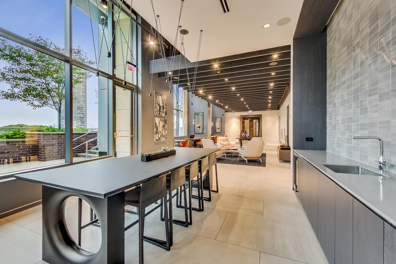 450 E WATERSIDE Drive Unit: 409