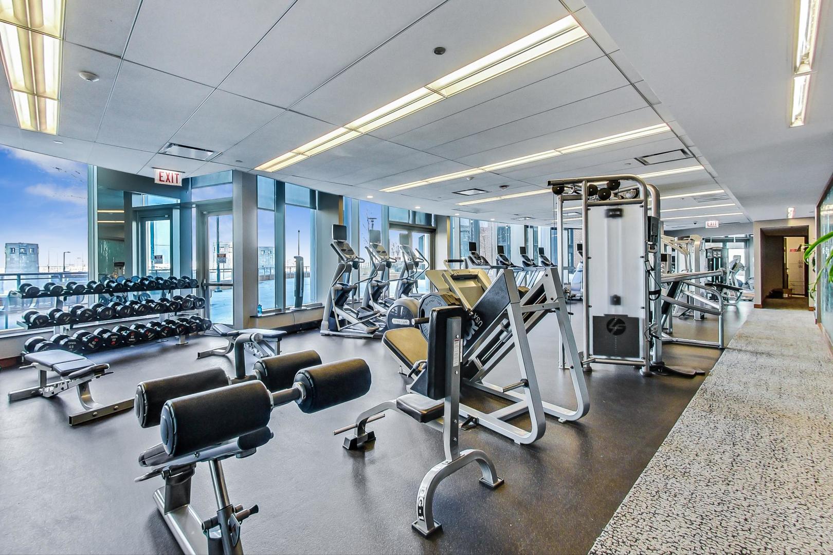 420 E Waterside Drive Unit: 2212