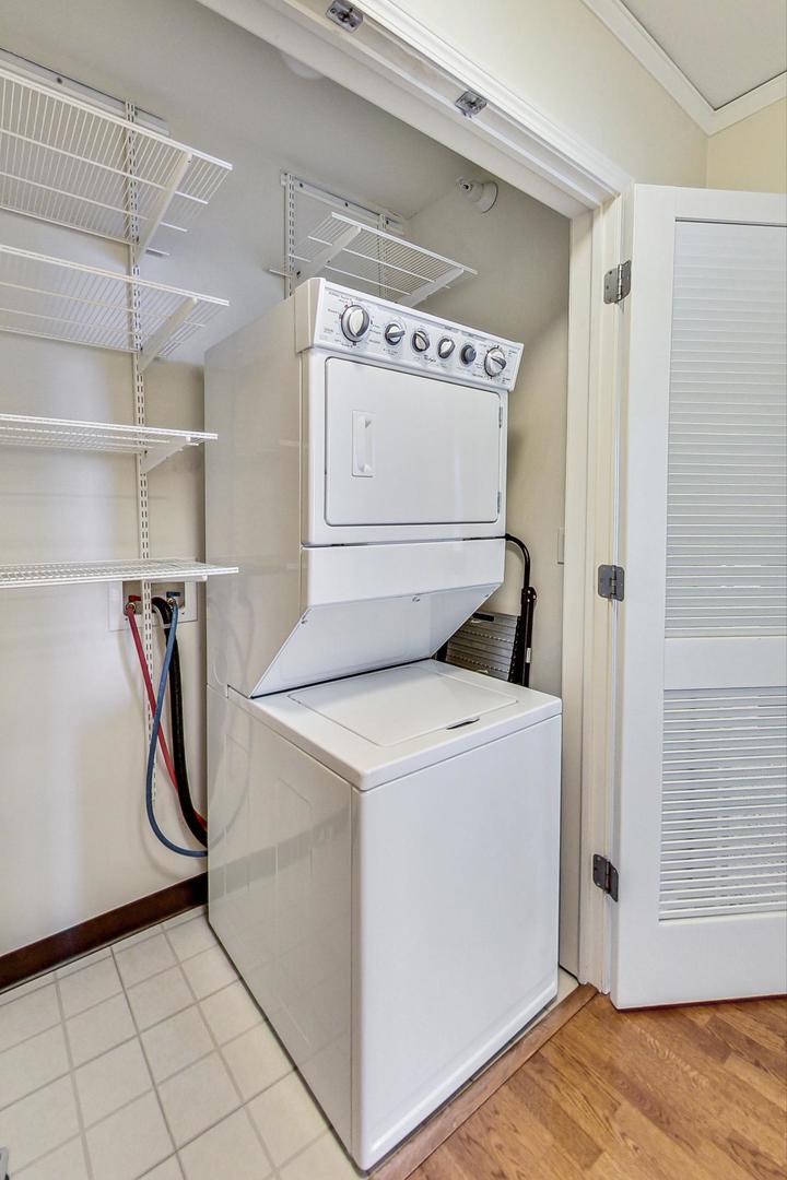 420 E Waterside Drive Unit: 2212